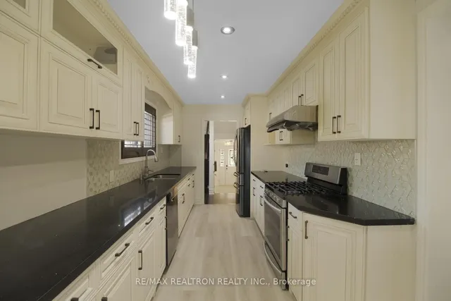 Additional property image - 42 Verne Cres