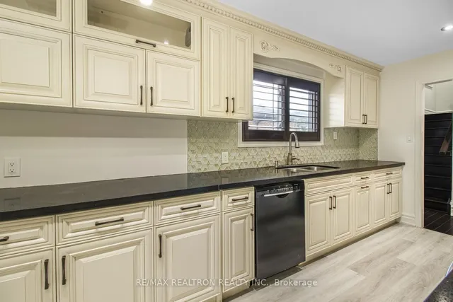 Additional property image - 42 Verne Cres