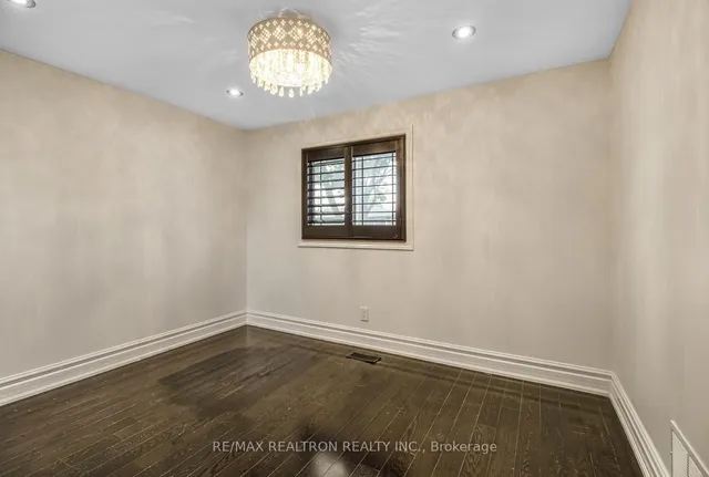 Additional property image - 42 Verne Cres