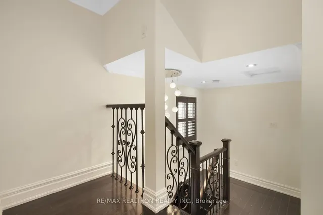 Additional property image - 42 Verne Cres