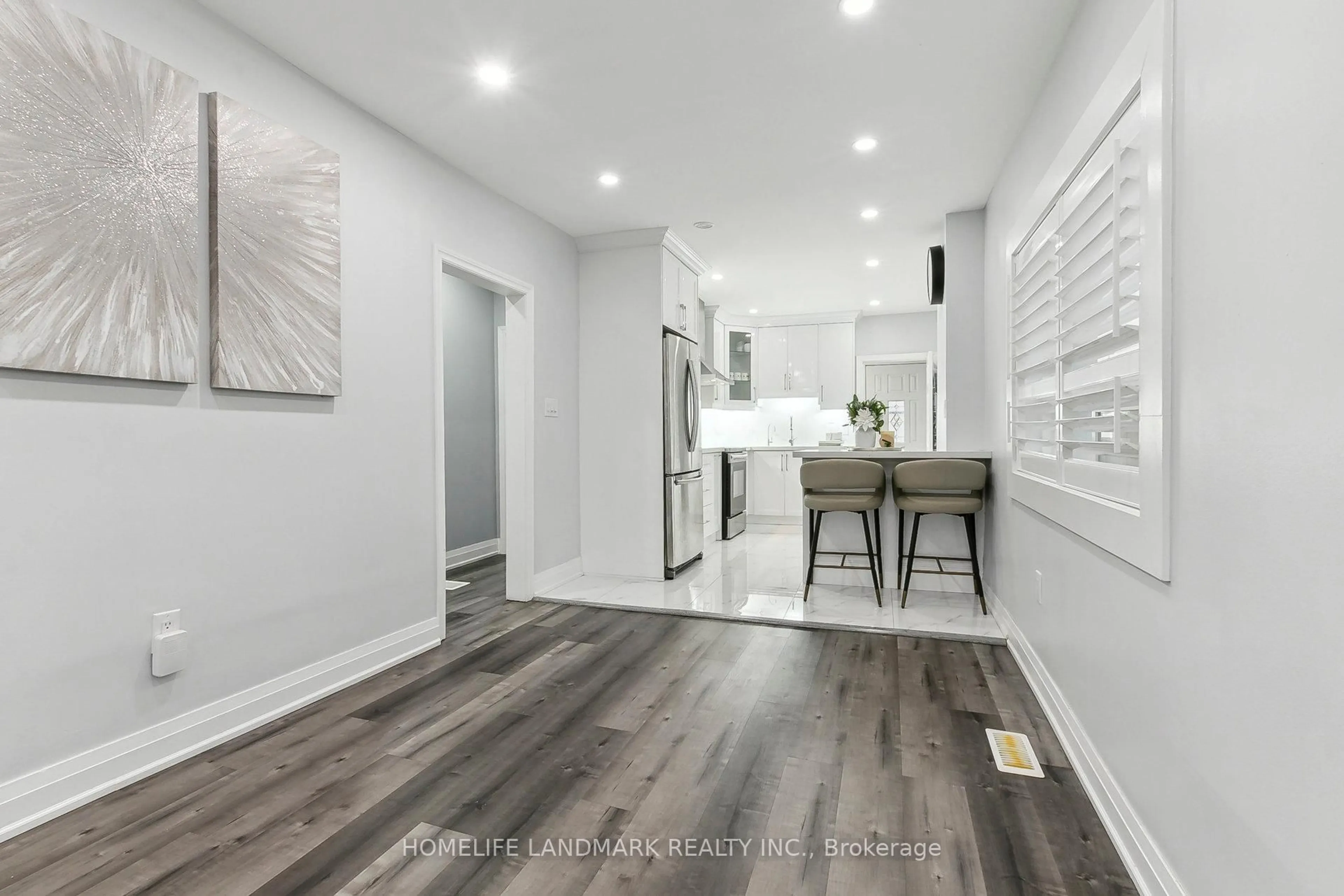 Unknown for 35 Wallington Ave, Toronto Ontario M4C 2M7