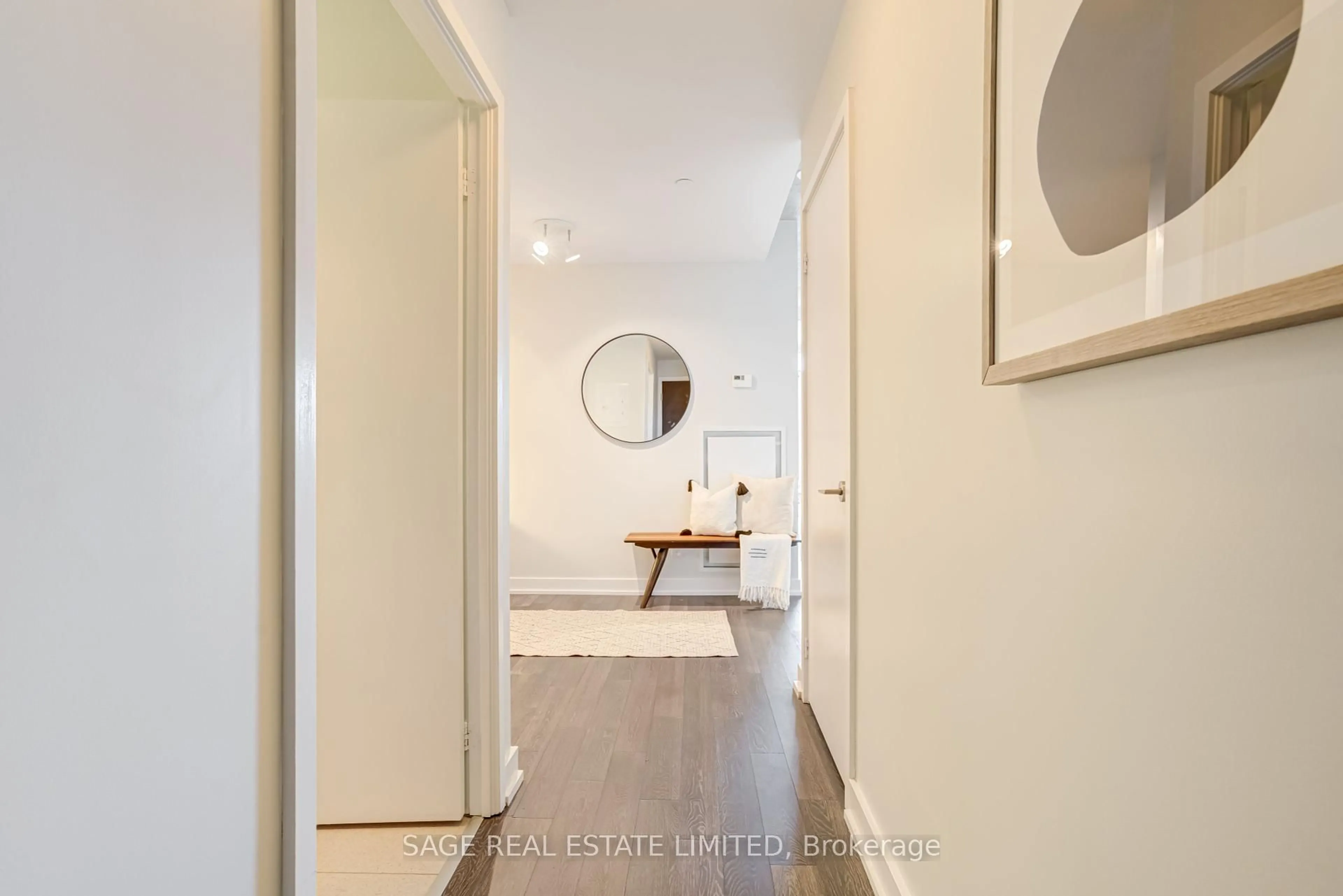 Indoor entryway for 1190 Dundas St #804, Toronto Ontario M4M 0C5