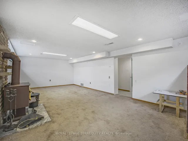 Additional property image - 146 Benjamin Blvd