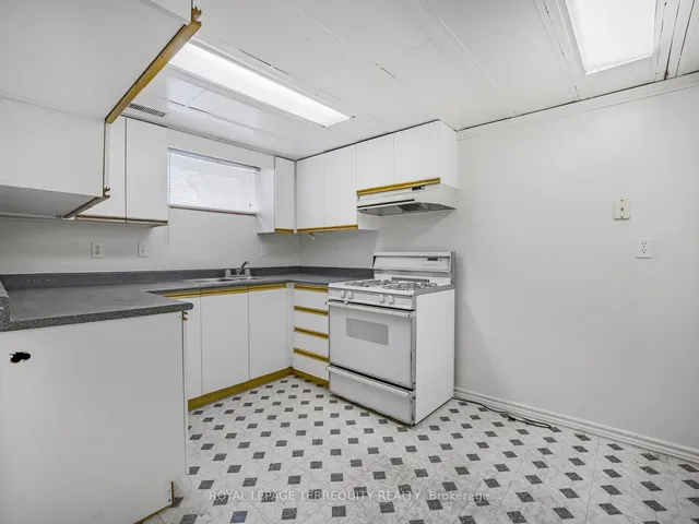 Additional property image - 146 Benjamin Blvd