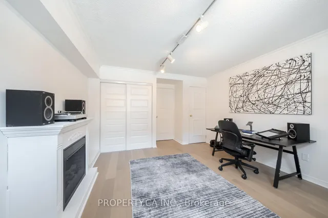 Additional property image - 1209 Queen St Unit 30