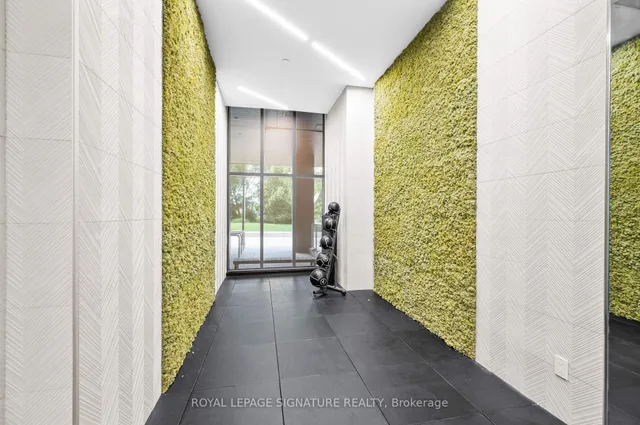 Additional property image - 1285 Queen St Unit 402