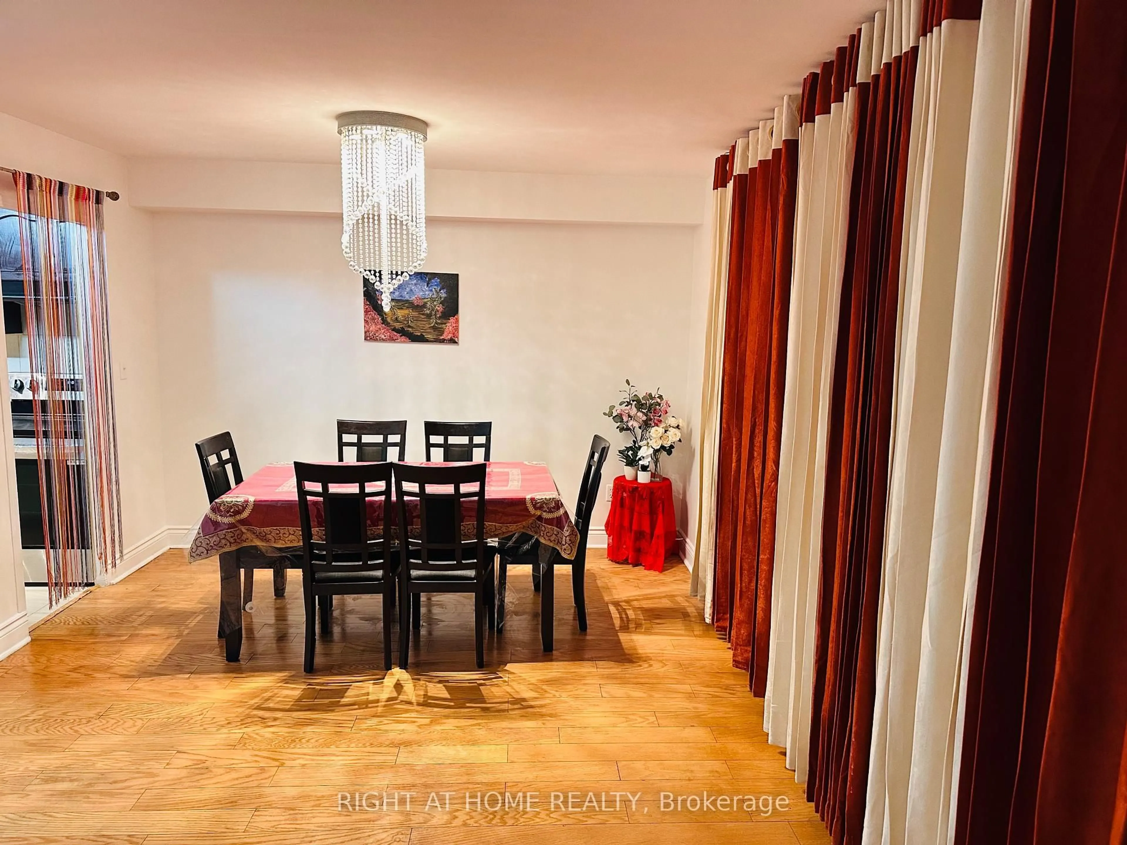 Dining room, wood/laminate floor for 5 Massey Sq #1204, Toronto Ontario M4C 5L6