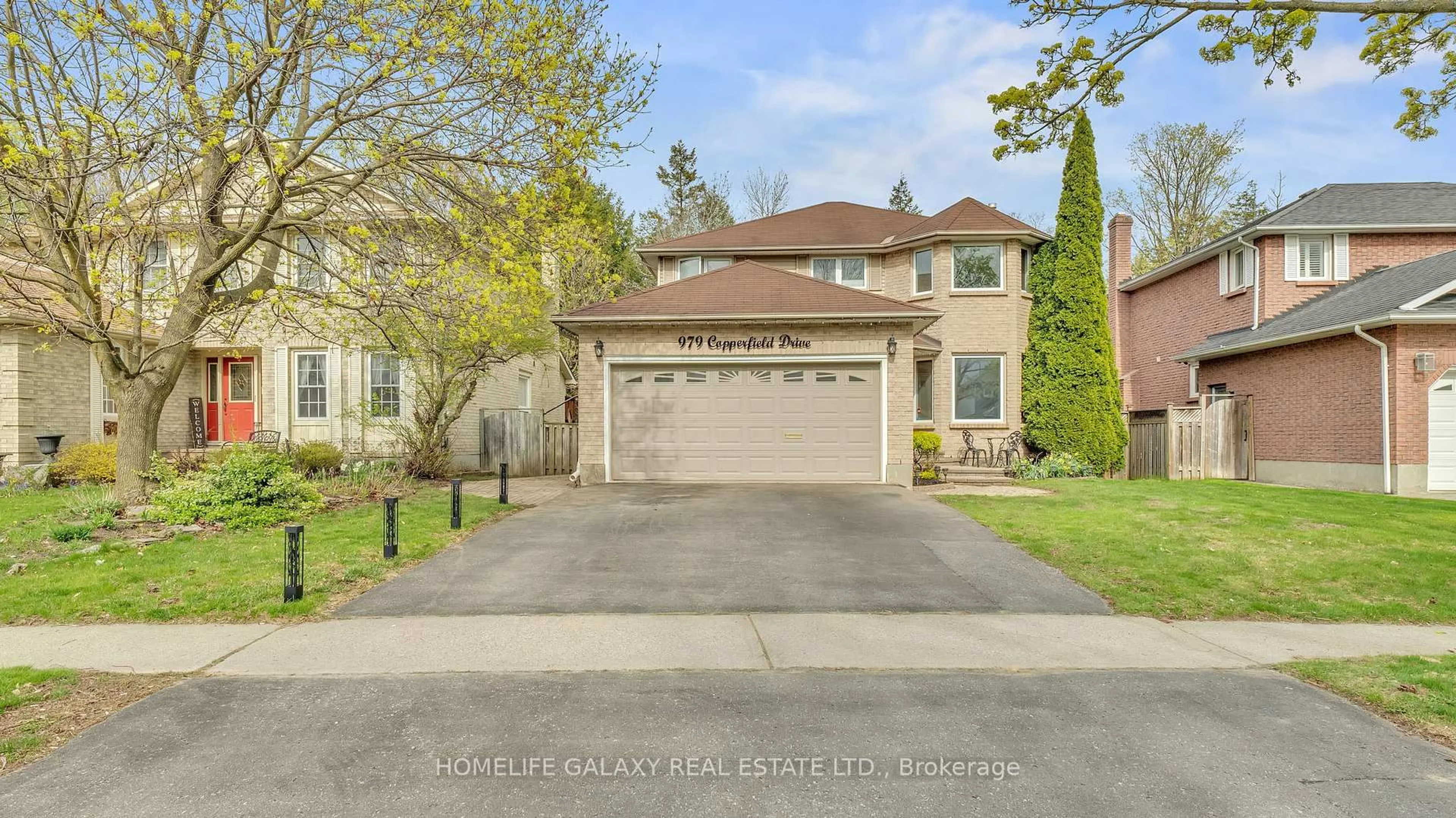 Unknown for 979 Copperfield Dr, Oshawa Ontario L1K 2E9