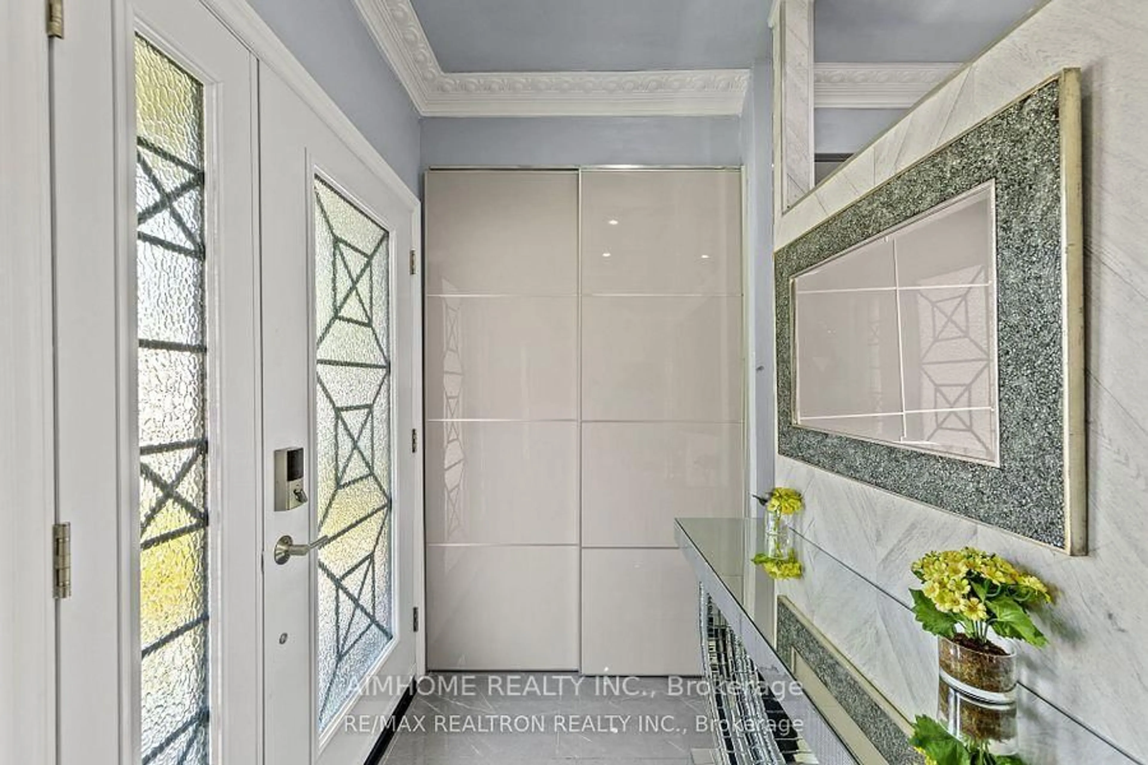 Contemporary bathroom, ceramic/tile floor for 61 Rotary Dr, Toronto Ontario M1B 2J4