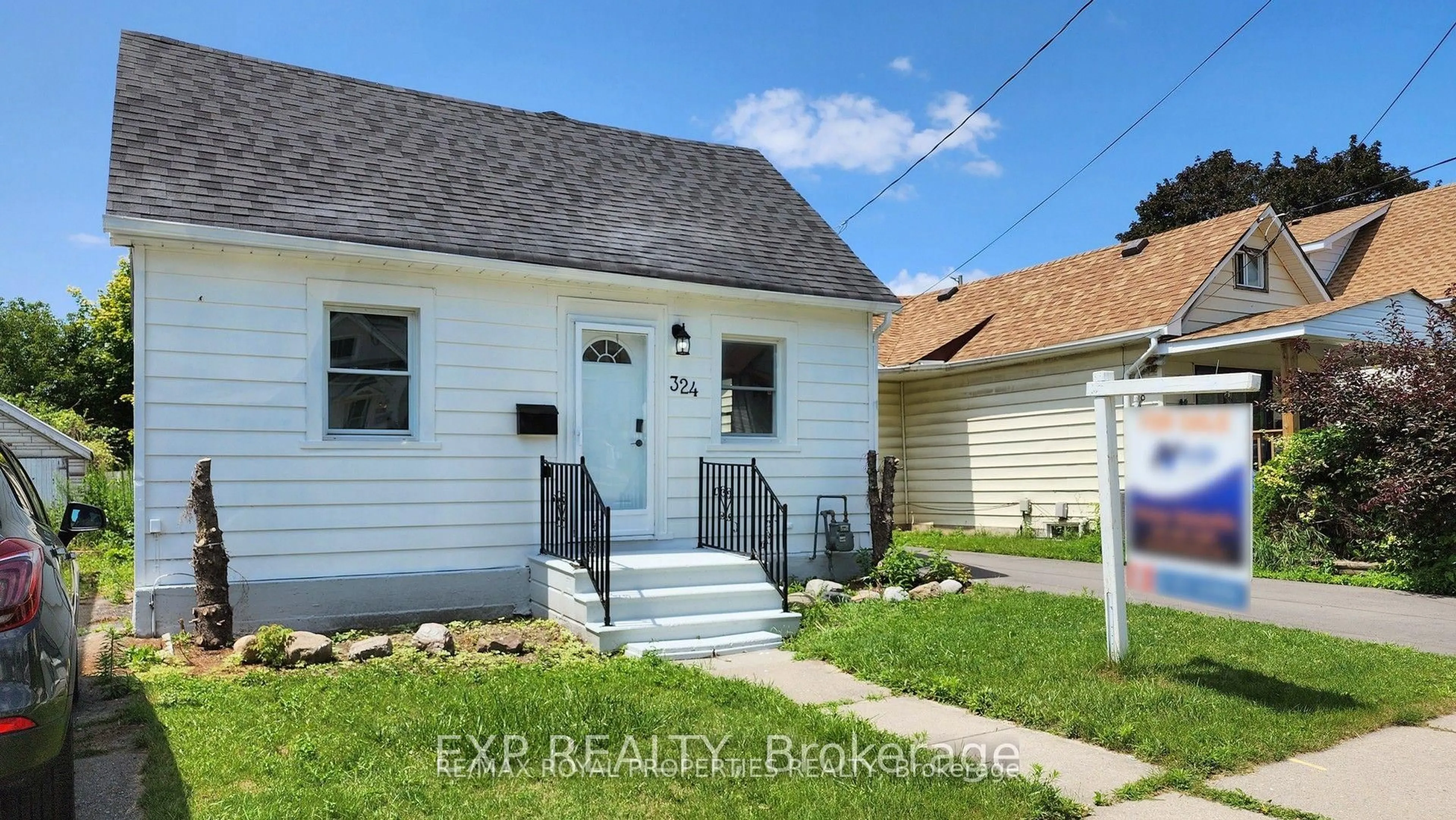 Unknown for 324 French St, Oshawa Ontario L1G 5N5