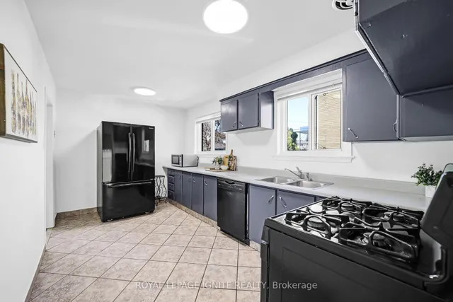 Additional property image - 153 Rodda Blvd