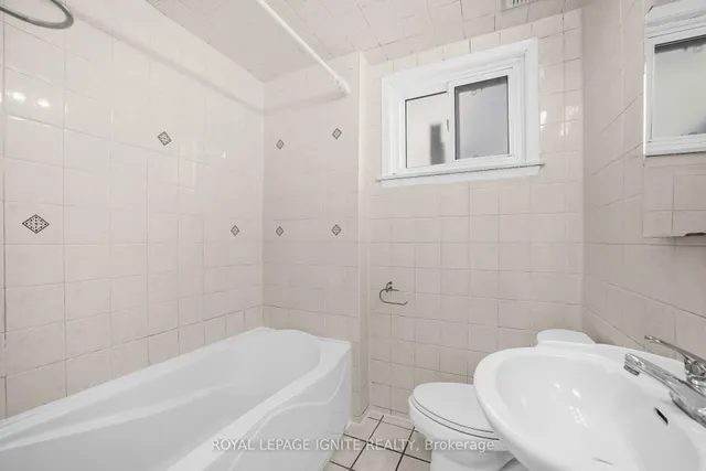 Additional property image - 153 Rodda Blvd