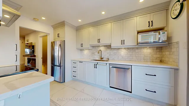 Additional property image - 68 Phalen Cres