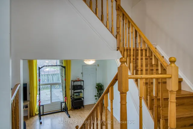 Additional property image - 129 Huntingdale Blvd
