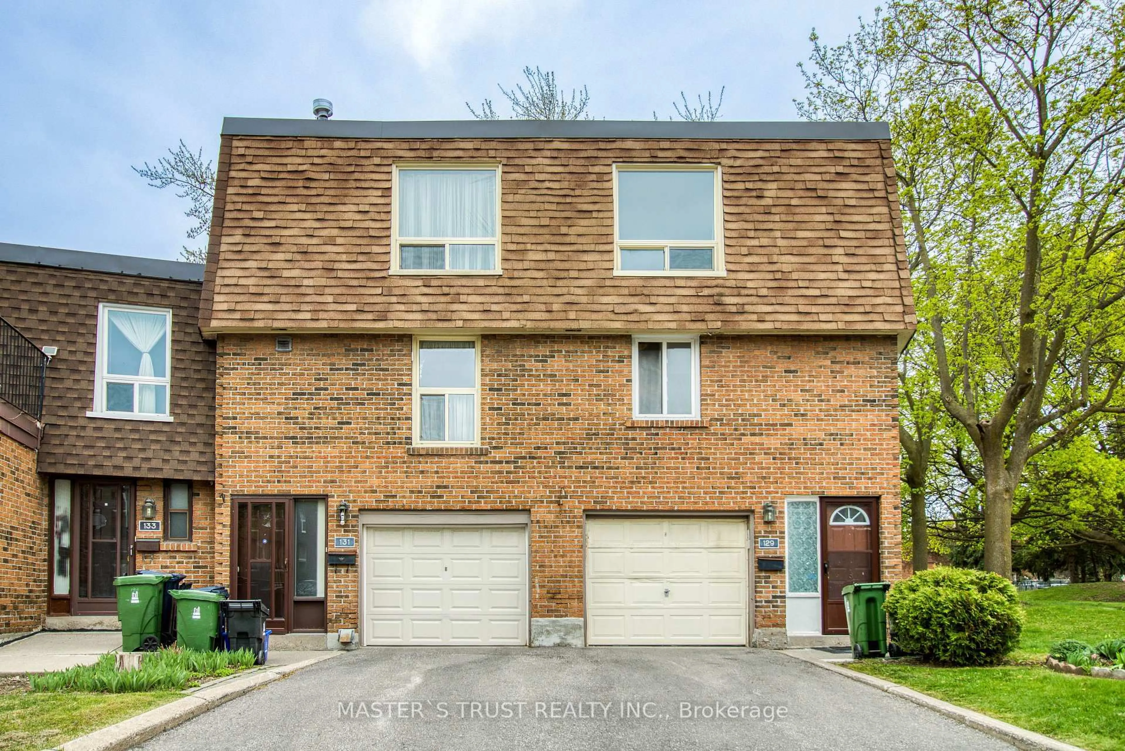 Home with brick exterior material, street for 129 Huntingdale Blvd, Toronto Ontario M1W 1T2