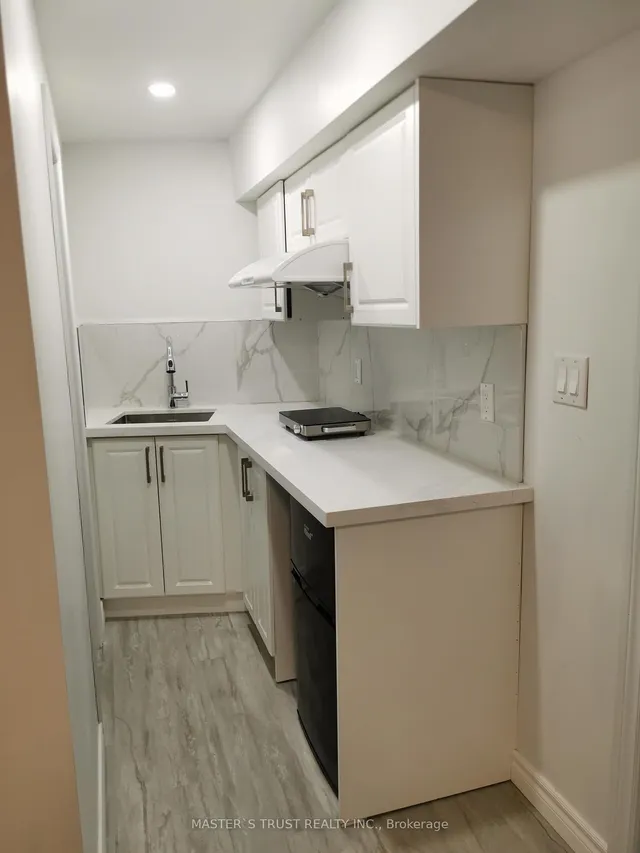 Additional property image - 129 Huntingdale Blvd