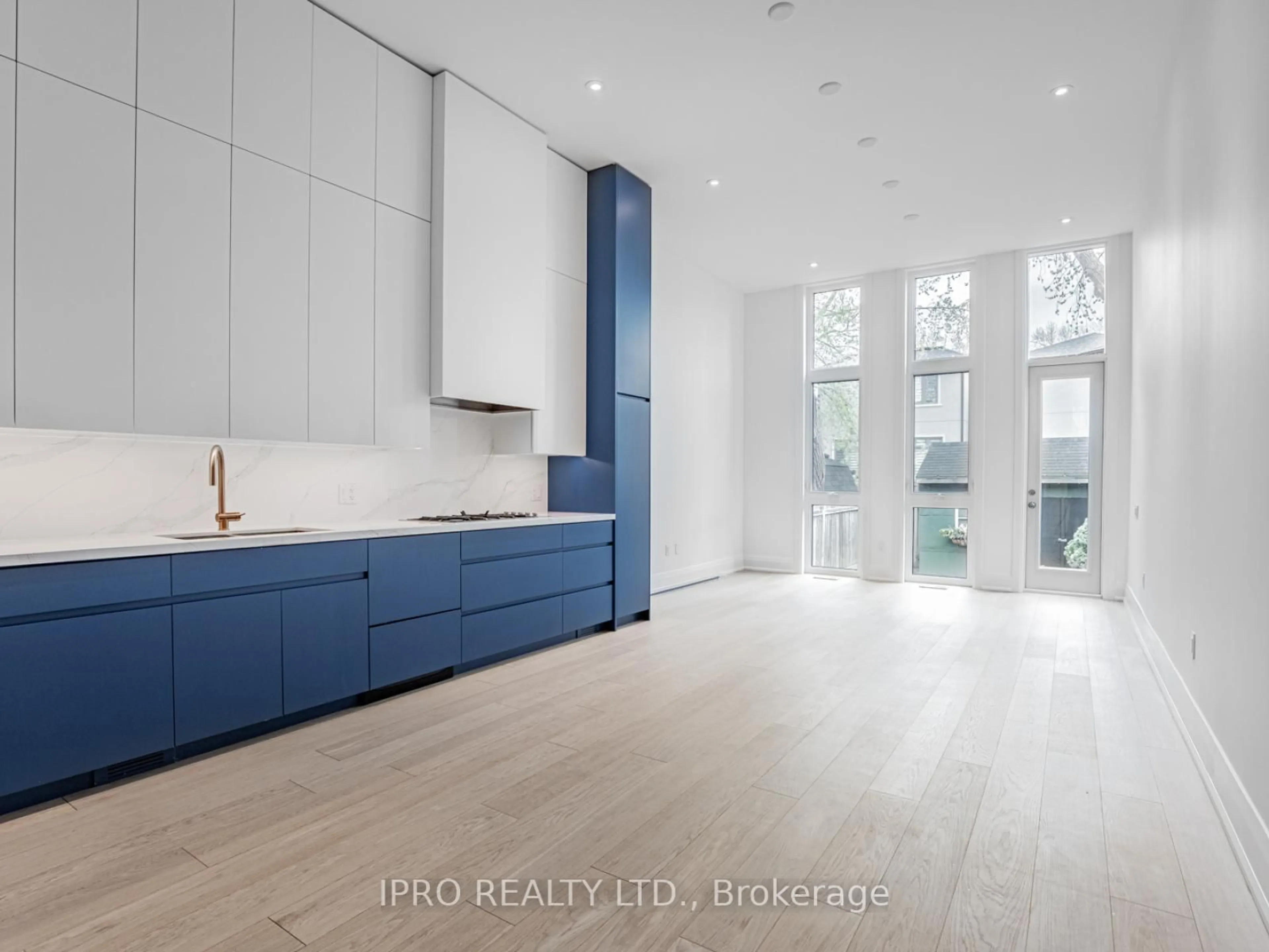 Open concept kitchen, unknown for 5 Hamstead Ave, Toronto Ontario M4C 2S3