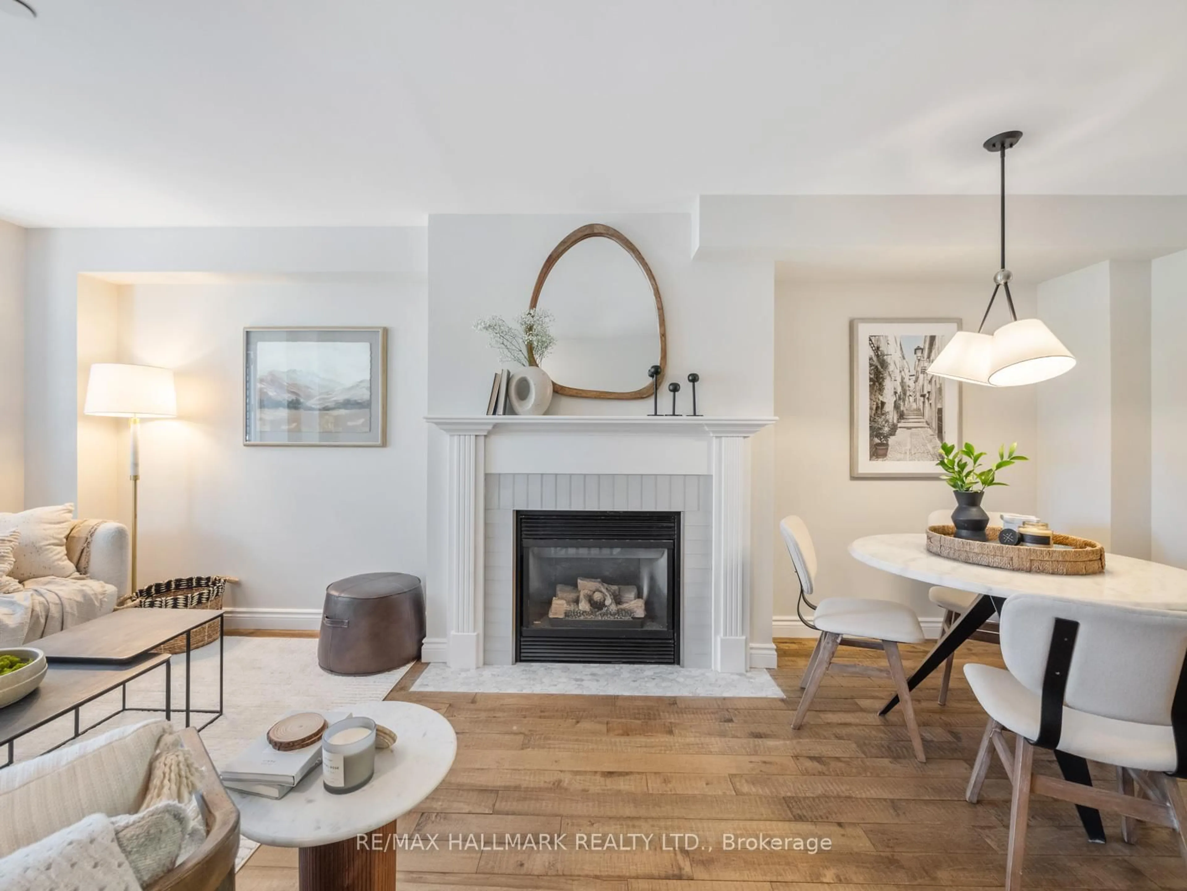 Living room with furniture, unknown for 1518 Queen St, Toronto Ontario M4L 1E3