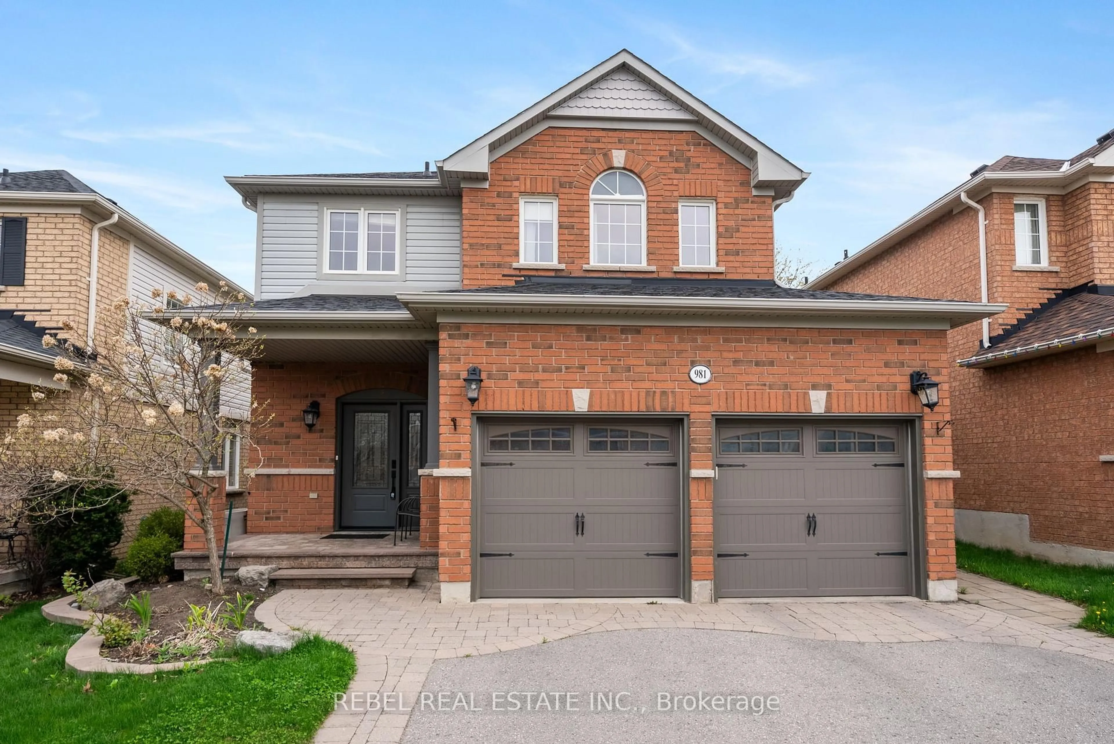 Home with brick exterior material, street for 981 ORMOND Dr, Oshawa Ontario L1K 3C1