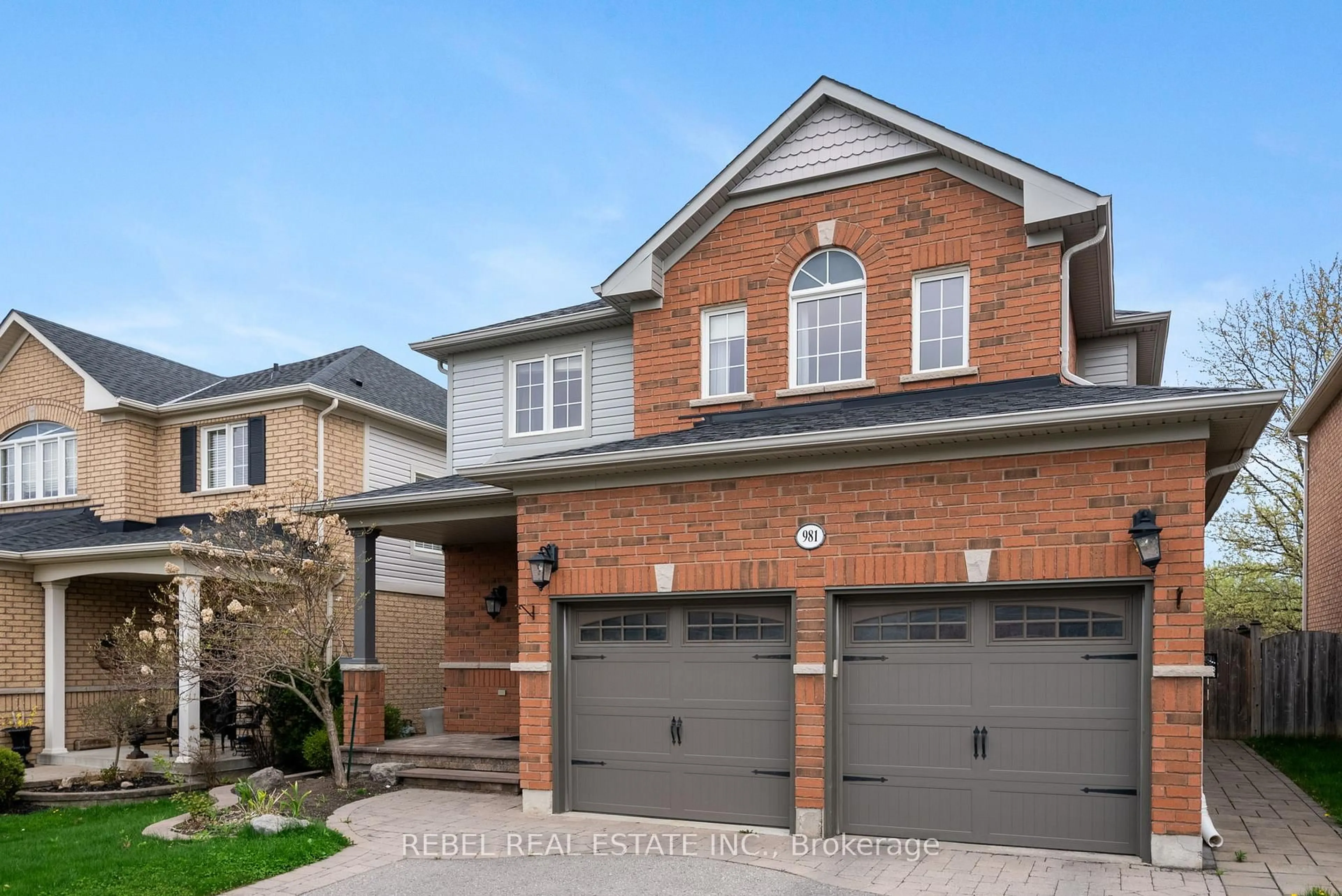 Home with brick exterior material, street for 981 ORMOND Dr, Oshawa Ontario L1K 3C1