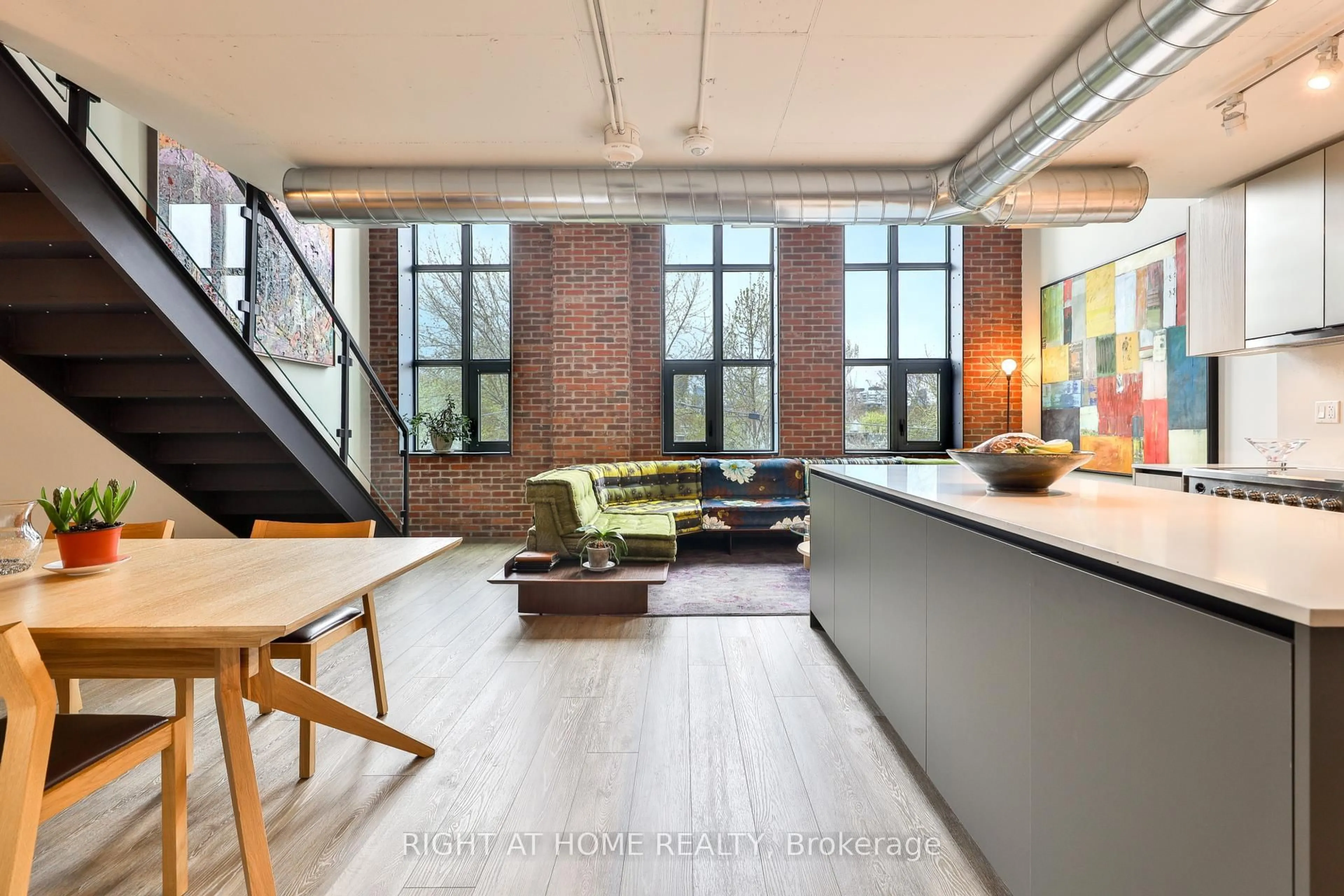 Unknown for 150 Logan Ave #409, Toronto Ontario M4M 0E4