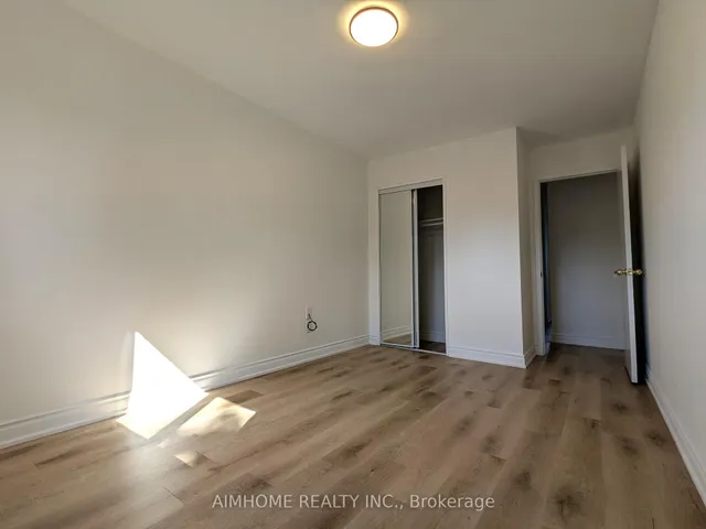 Additional property image - 3081 Bridletowne Circ