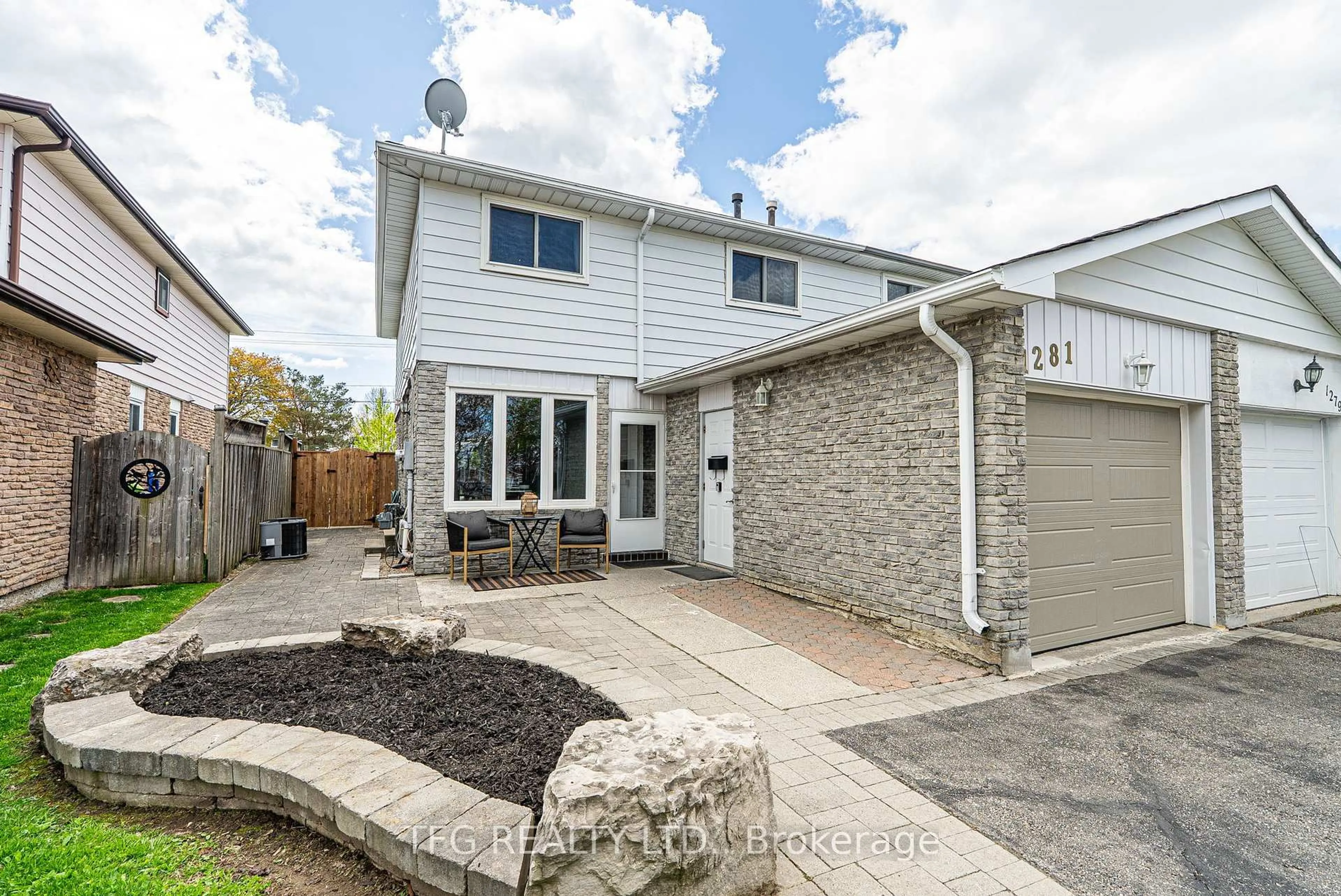 Unknown for 1281 Astra Ave, Oshawa Ontario L1K 1H3