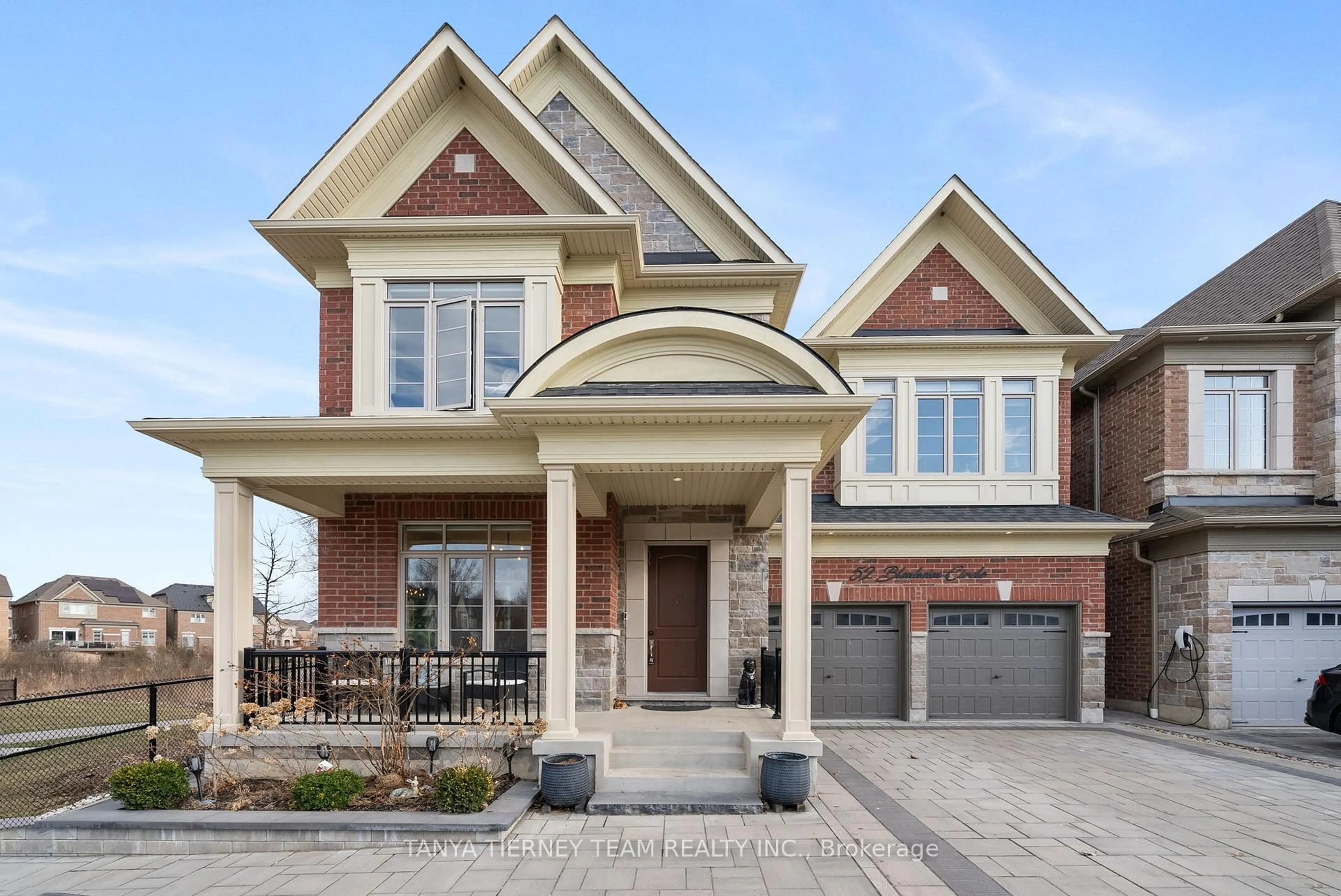 Home with brick exterior material, street for 52 Blenheim Circ, Whitby Ontario L1P 0E2