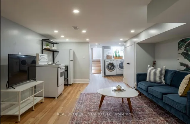Additional property image - 158 Golfview Ave
