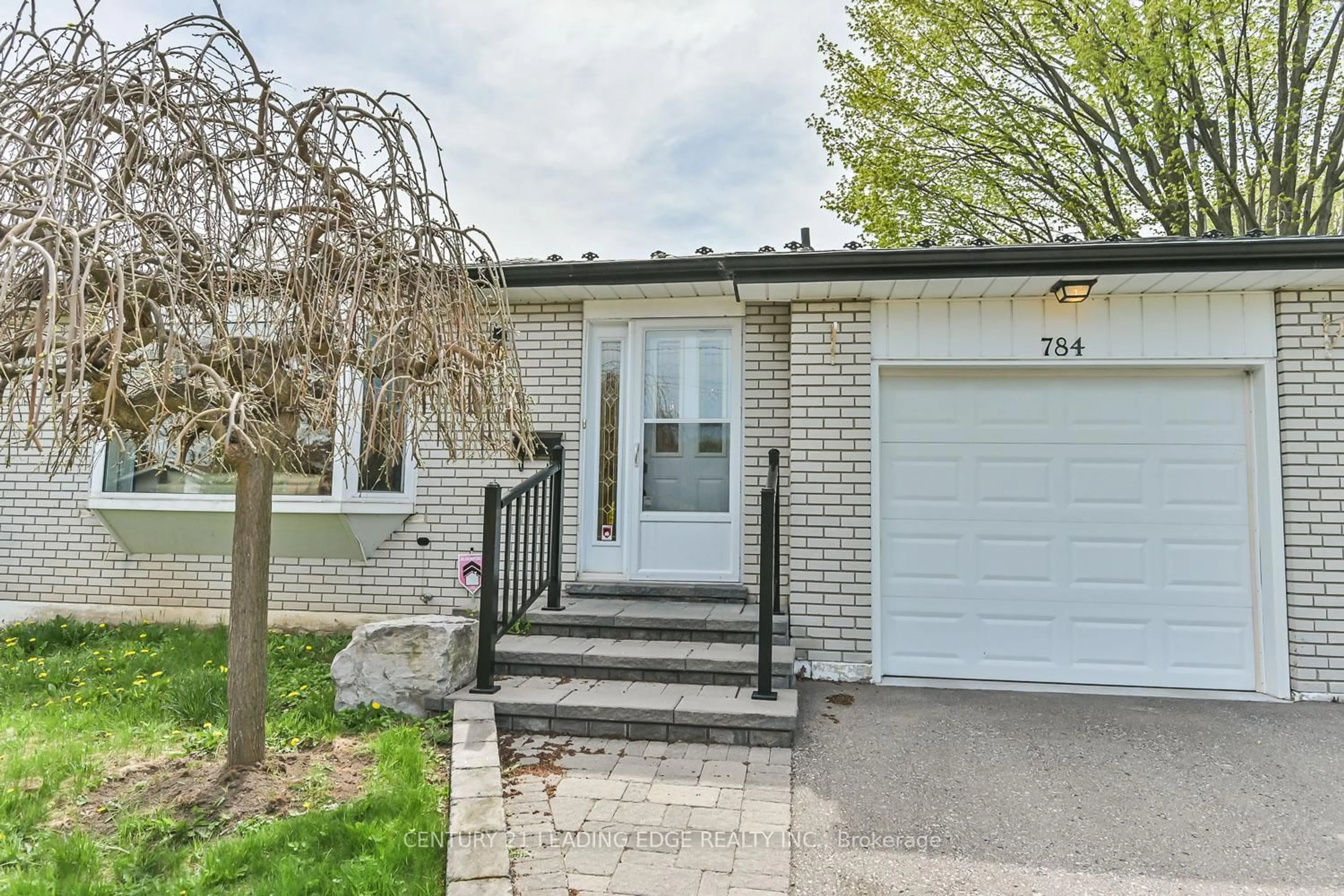 Home with brick exterior material, street for 784 Batory Ave, Pickering Ontario L1W 2W3