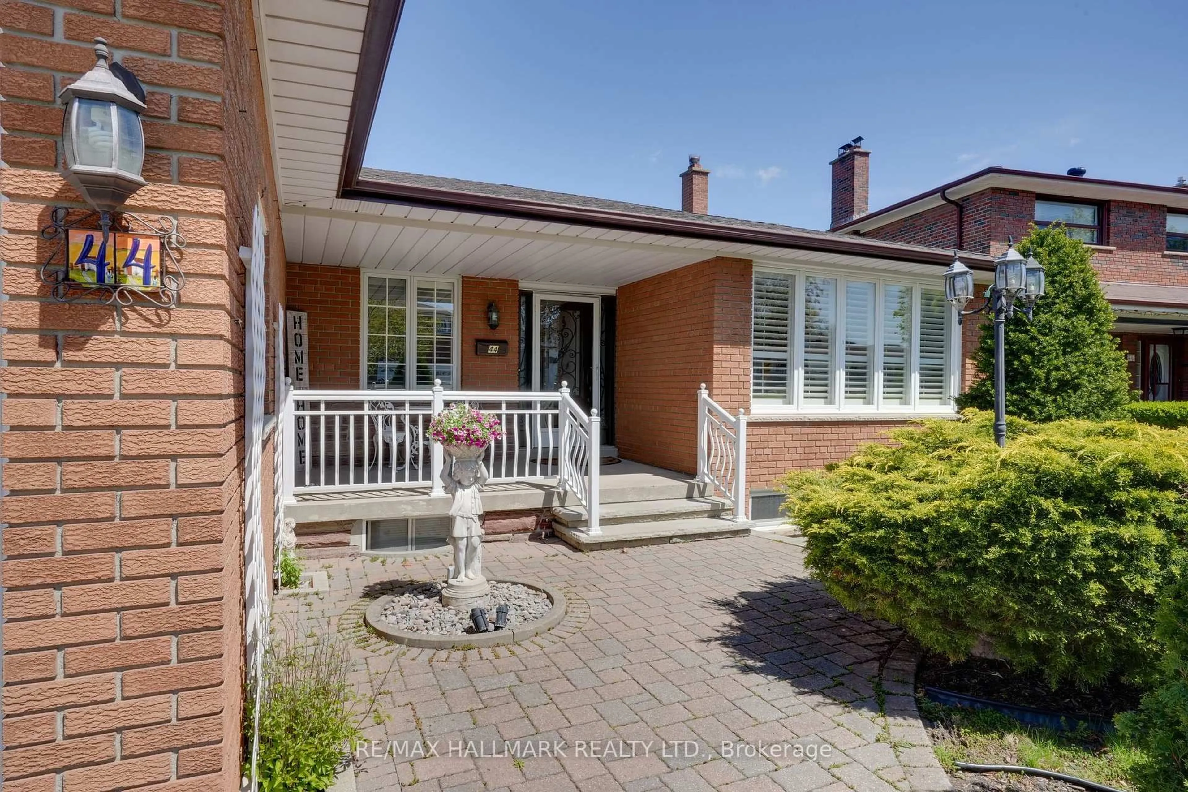 Home with brick exterior material, street for 44 Arkona Dr, Toronto Ontario M1T 1X3
