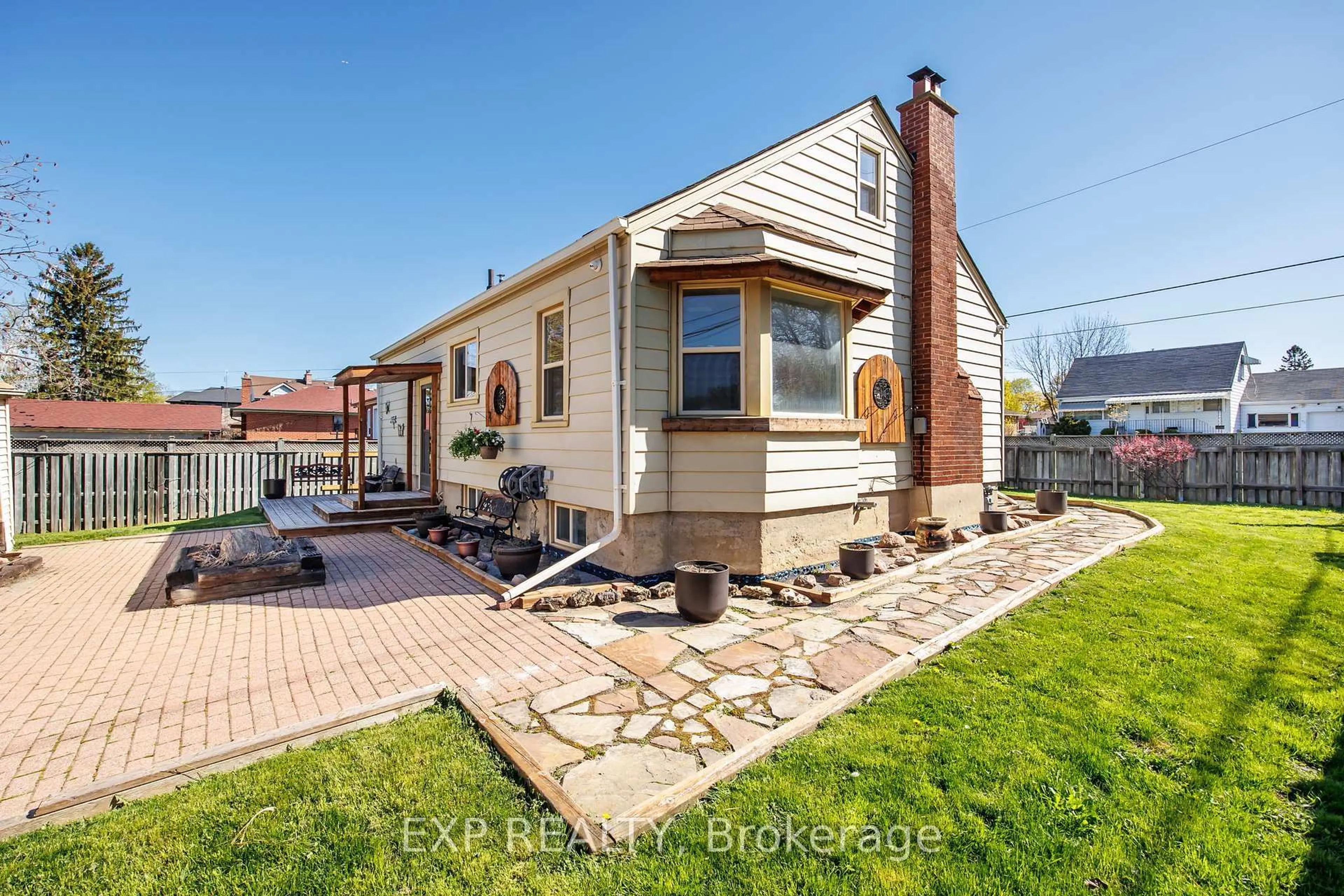 Unknown for 72 Cleta Dr, Toronto Ontario M1K 3G7