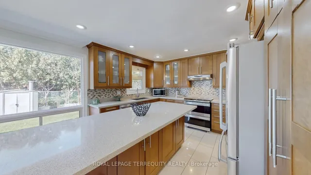 Additional property image - 8 Ashall Blvd