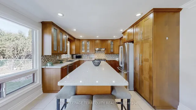 Additional property image - 8 Ashall Blvd