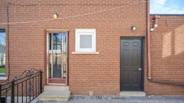 Additional property image - 8 Ashall Blvd
