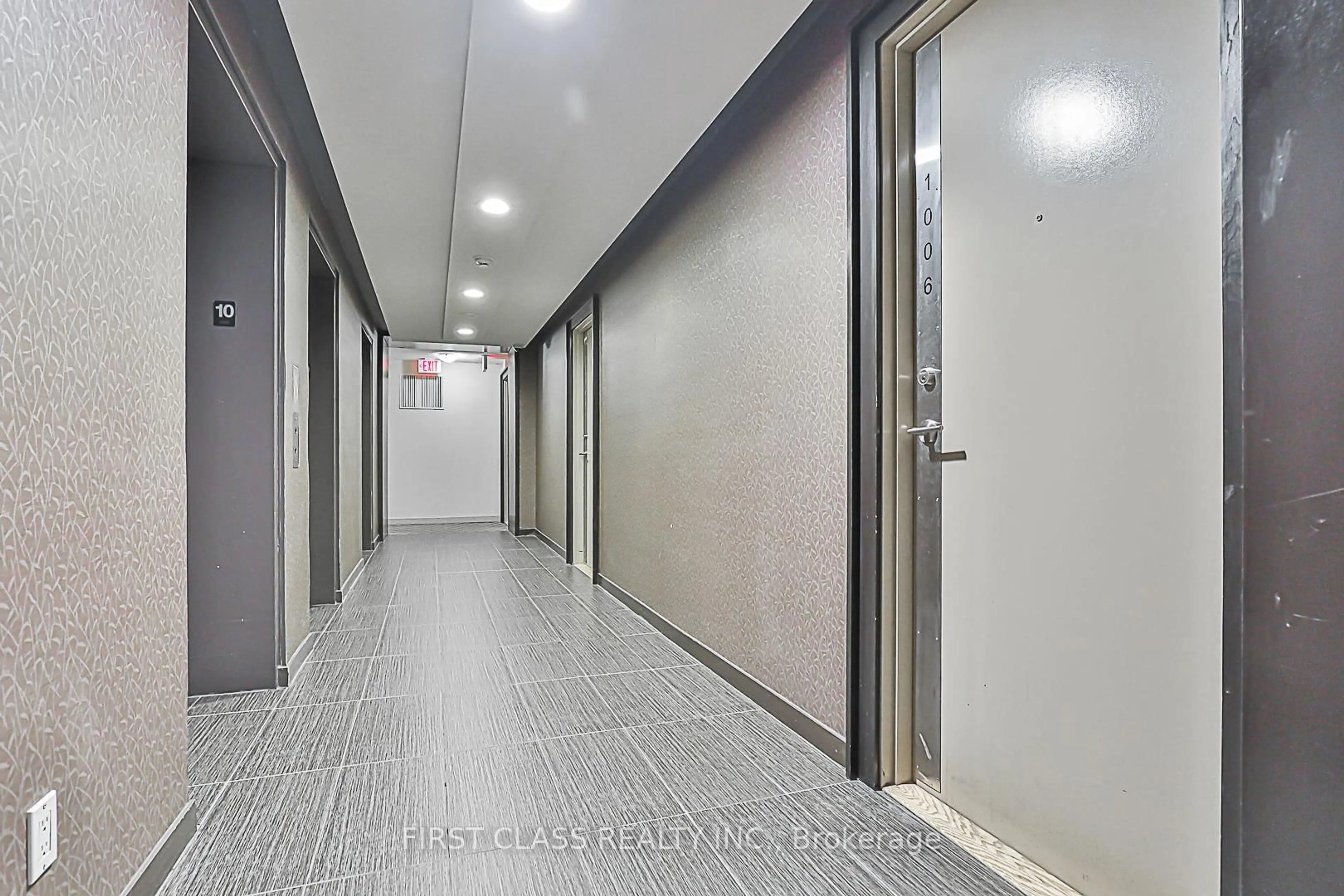 Indoor foyer for 70 Town Centre Crt #1006, Toronto Ontario M1P 4Y7