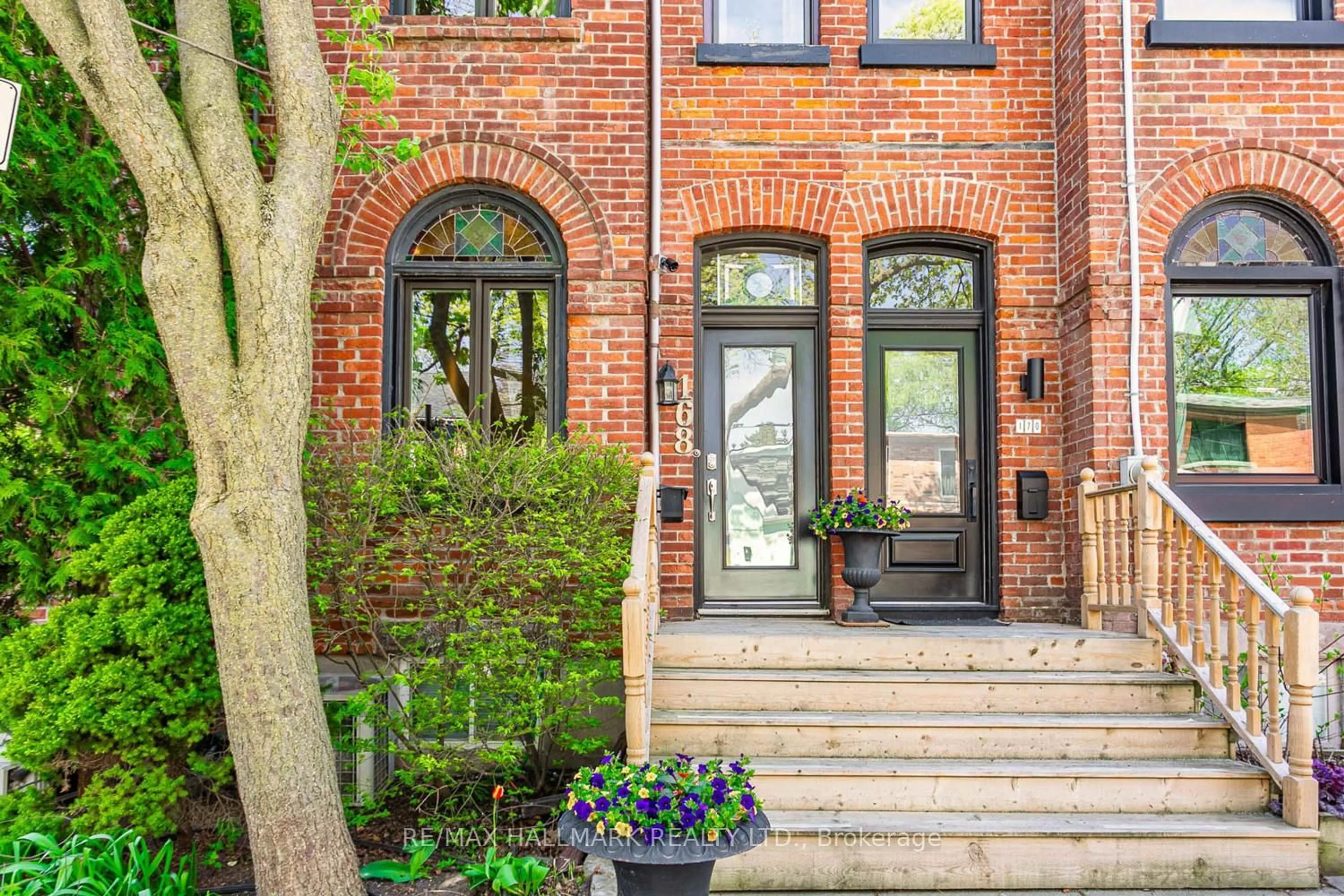 Home with brick exterior material, street for 168 Boulton Ave, Toronto Ontario M4M 2J9
