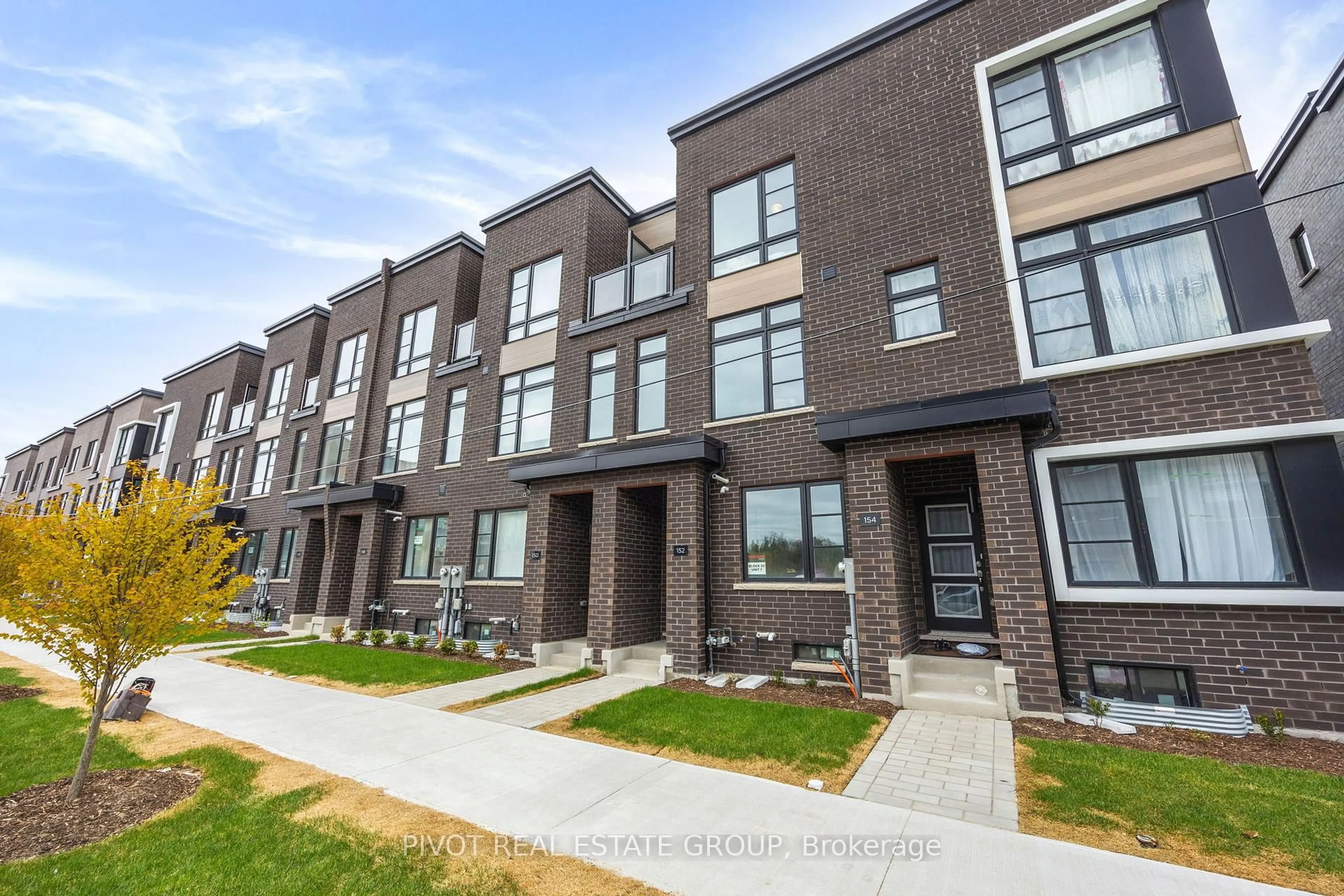 Home with brick exterior material, street for 152 Brockley Dr, Toronto Ontario M1P 3C1