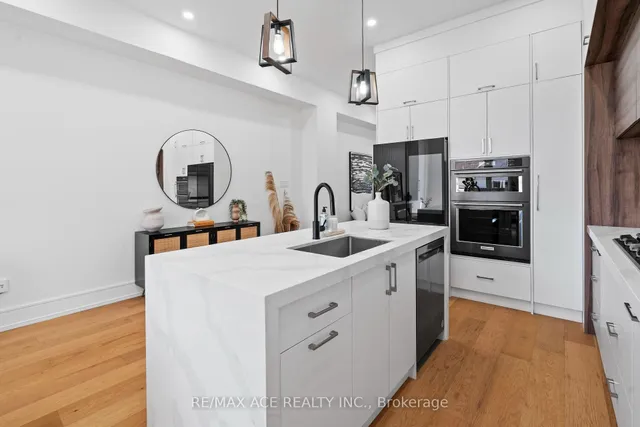 Additional property image - 28 August Ave