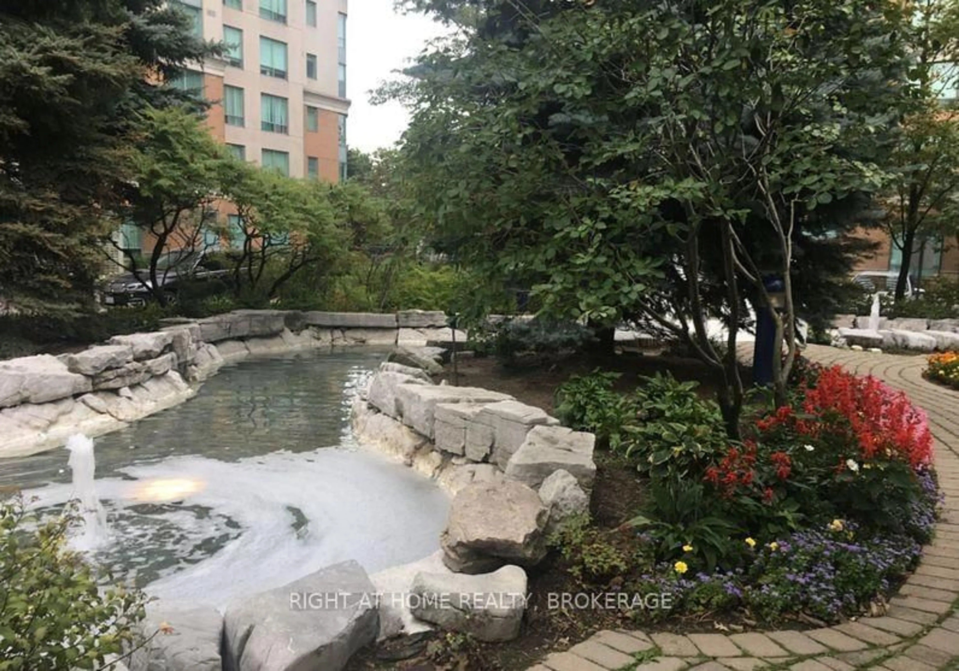 Patio, water/lake/river/ocean view for 125 Omni Dr #2133, Toronto Ontario M1P 5A9