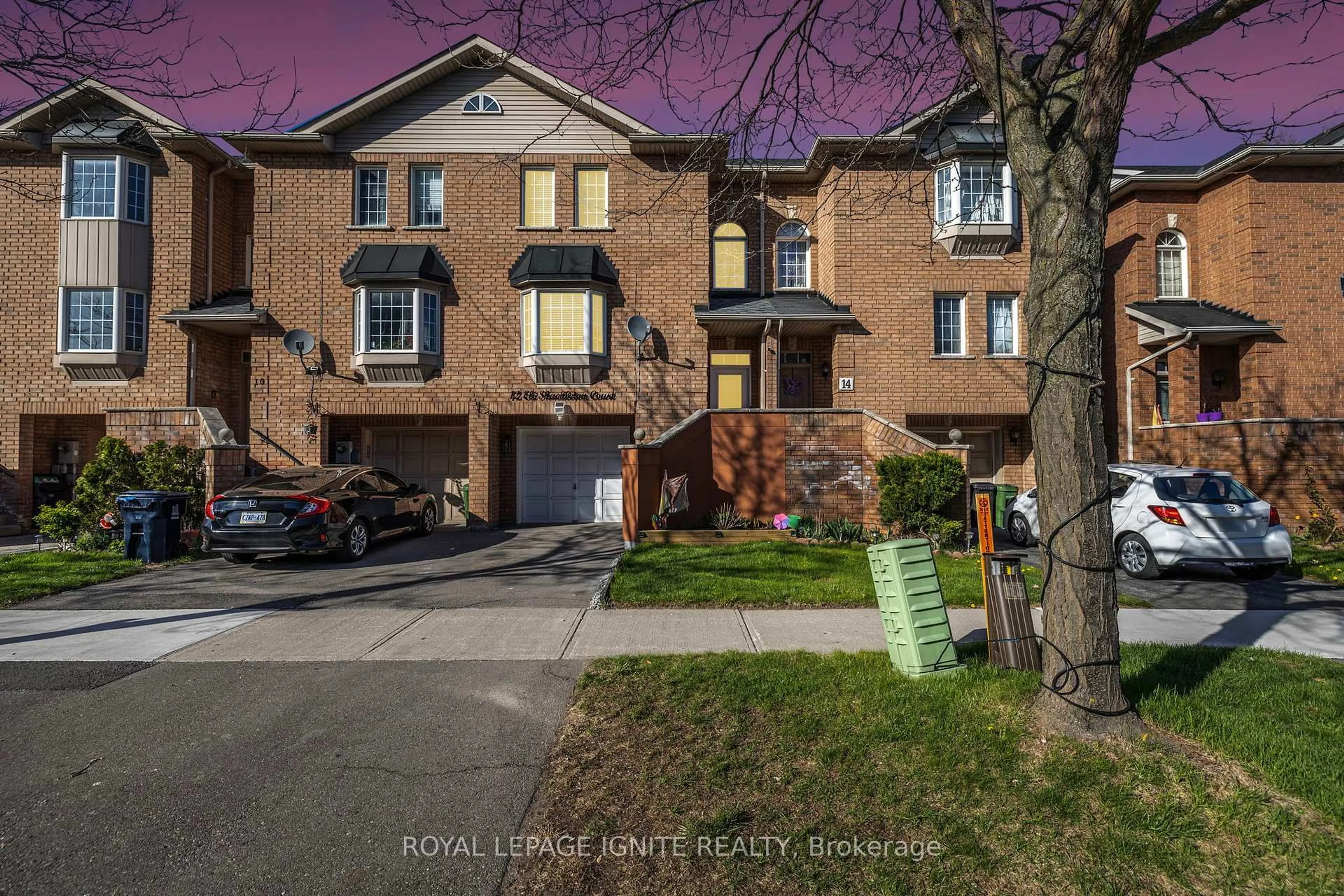 A pic from outside/outdoor area/front of a property/back of a property/a pic from drone, street for 12 Eli Shackleton Crt, Toronto Ontario M1E 5K3