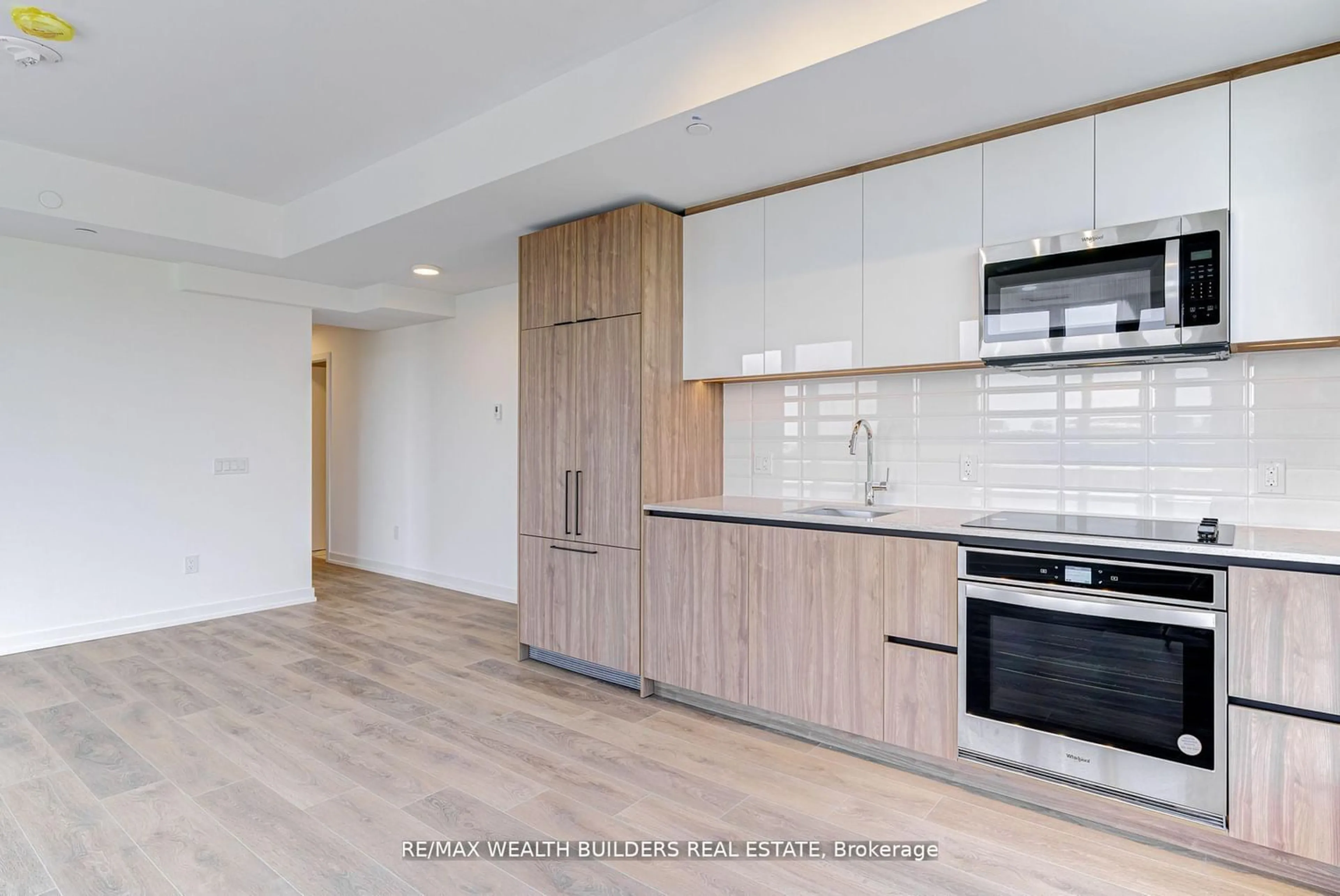 Unknown for 150 Logan Ave #627, Toronto Ontario M4M 0E4