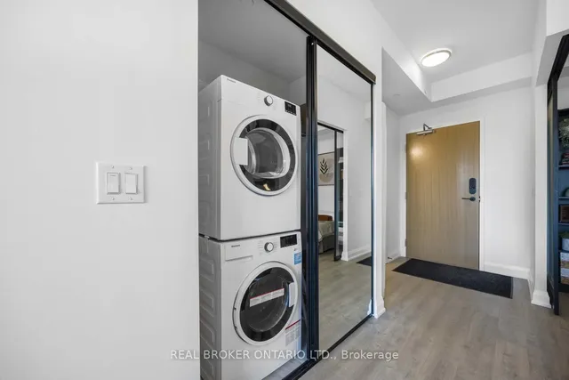 Additional image 6 of 2369 Danforth Ave Unit 210