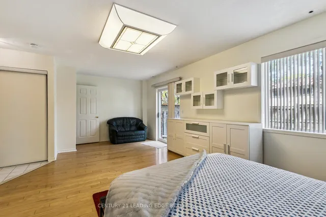 Additional property image - 83 Mondeo Dr Unit 201