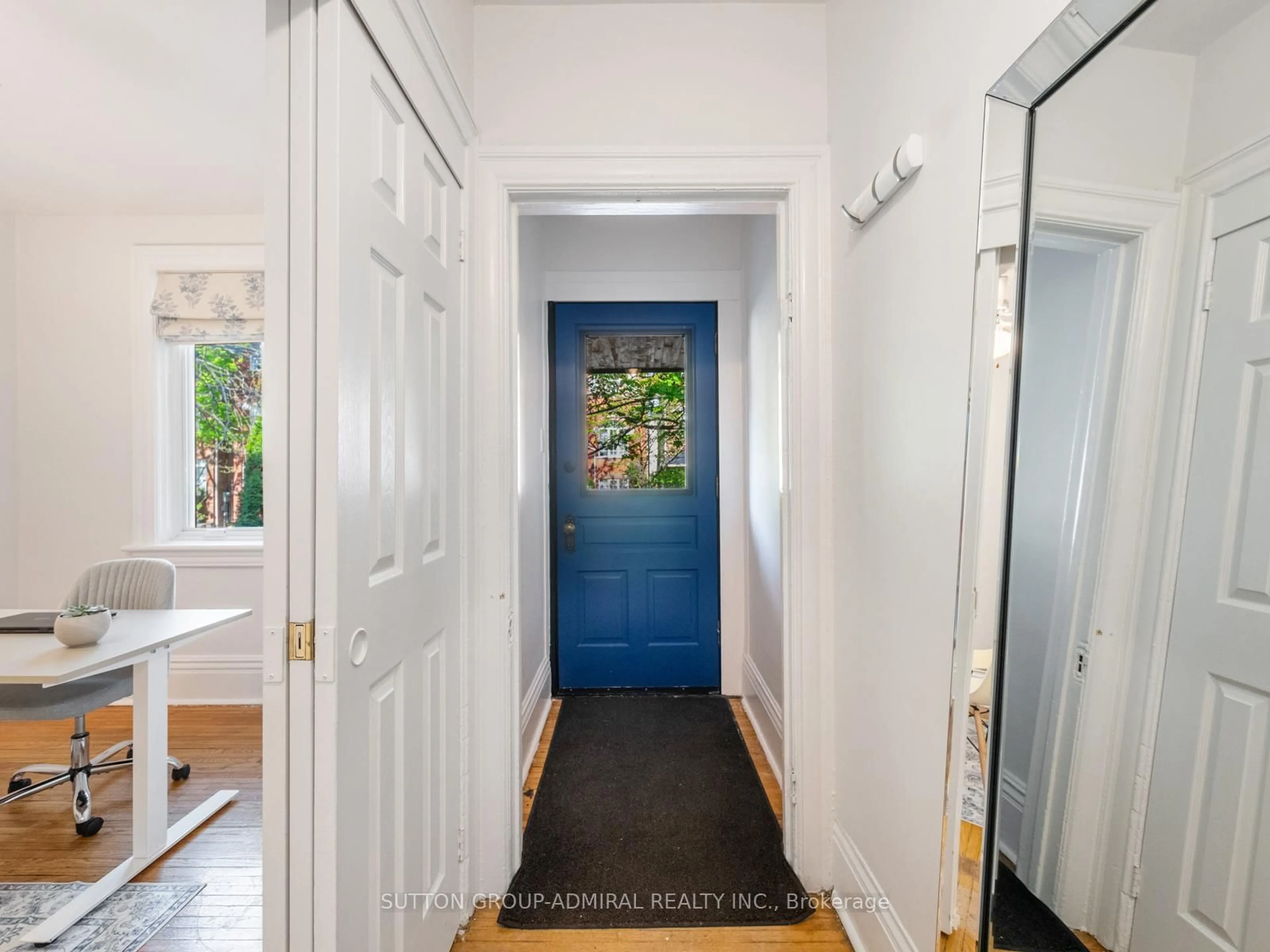 Indoor entryway for 344 Logan Ave, Toronto Ontario M4M 2N7
