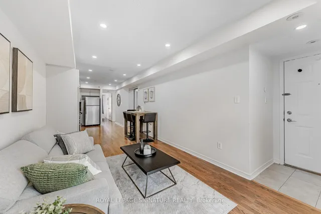 Additional property image - 817 Dundas St Unit 5