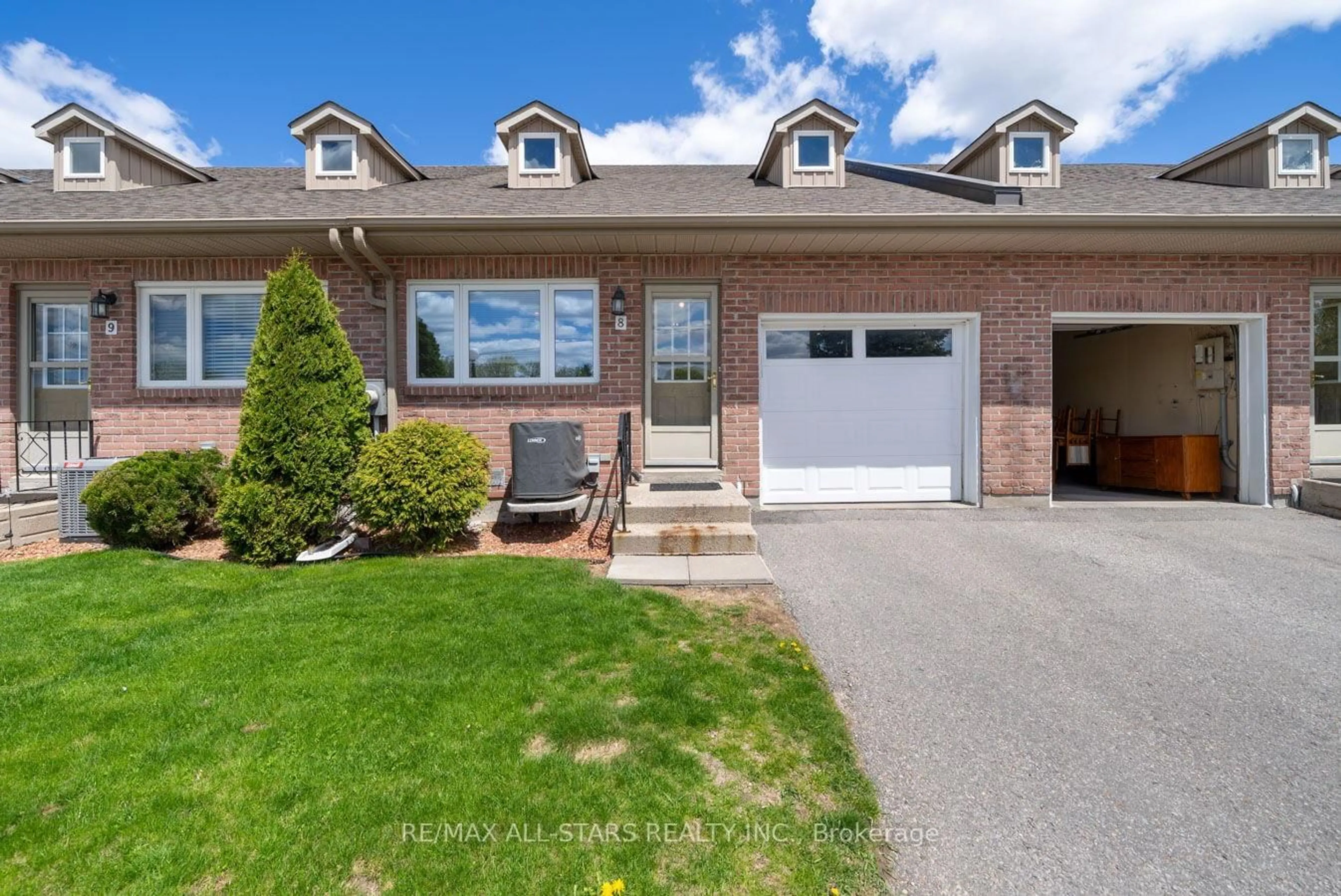 Home with brick exterior material, street for 234 Water St #8, Scugog Ontario L9L 1C4
