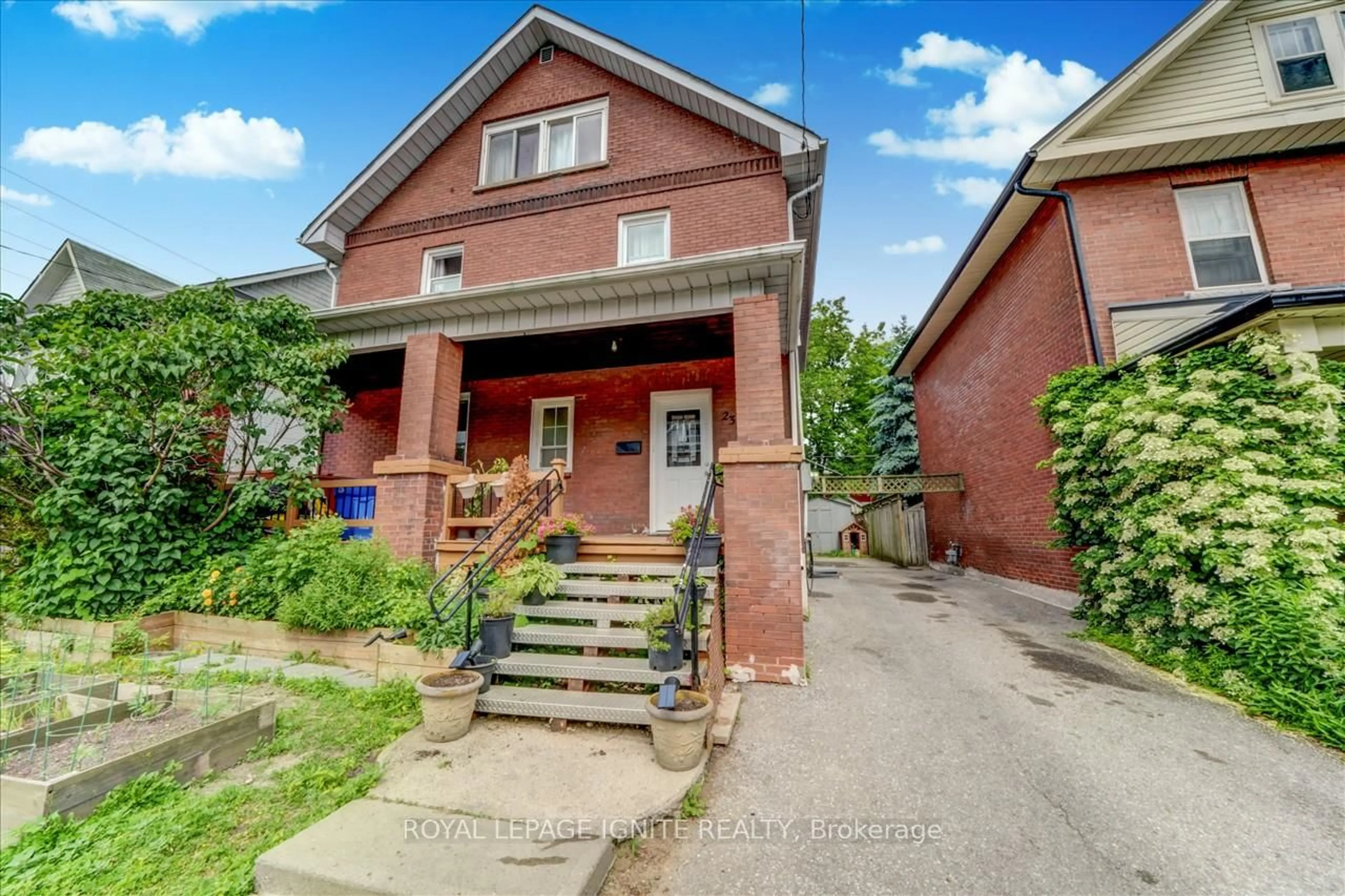 Home with brick exterior material, street for 235 Dearborn Ave, Oshawa Ontario L1G 4Z3