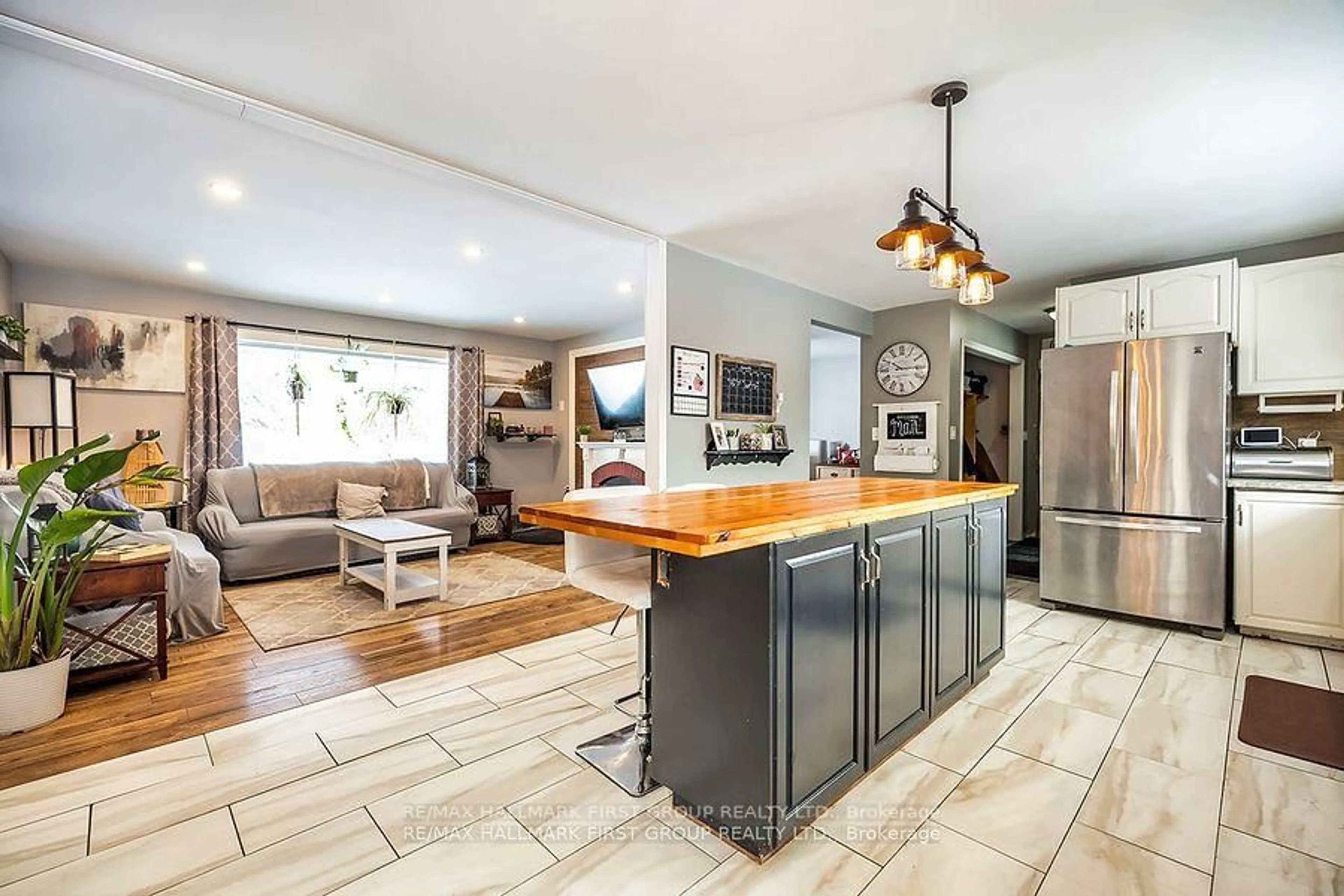 Open concept kitchen, ceramic/tile floor for 4755 Thertell Rd, Clarington Ontario L0A 1E0