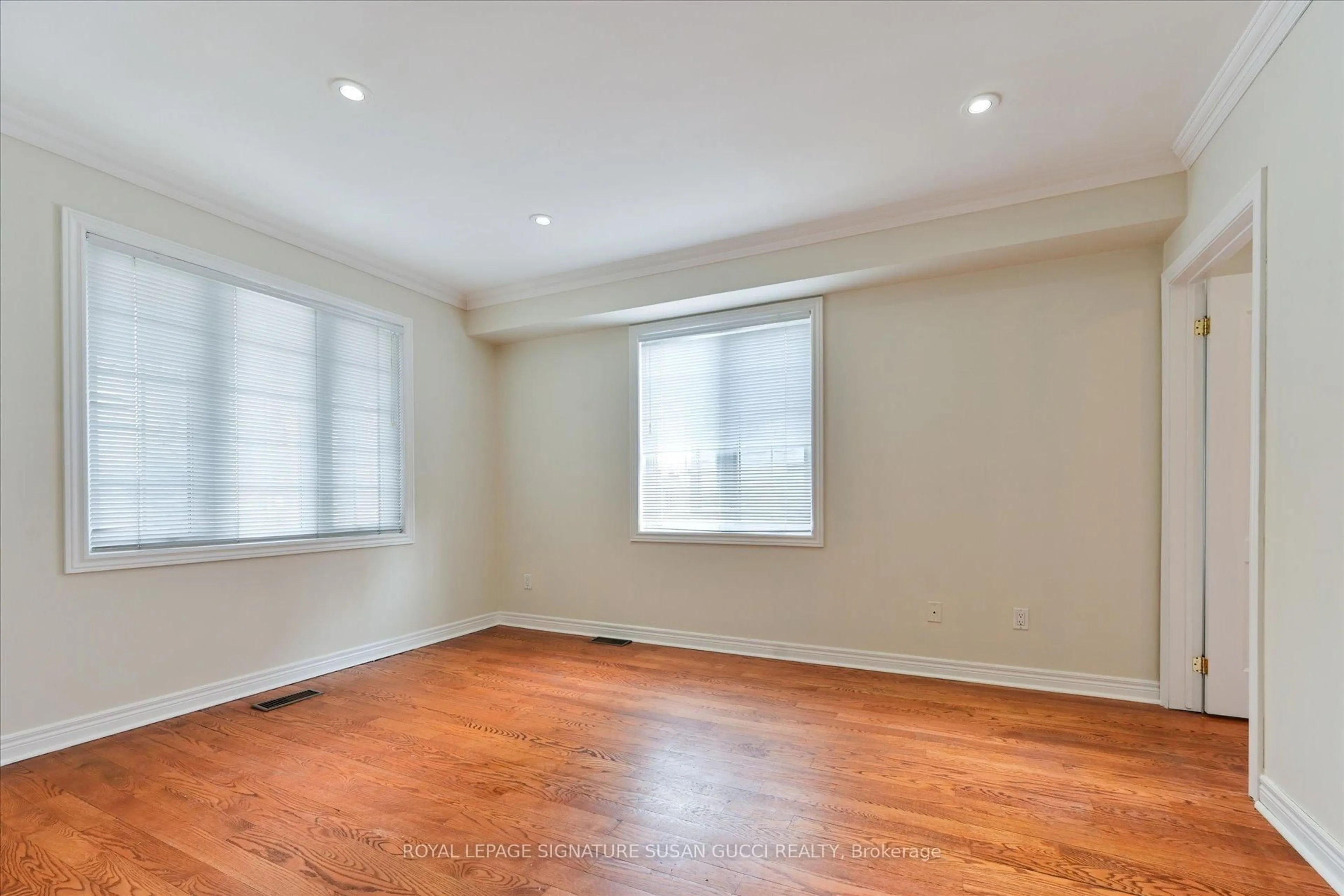 A pic of a room for 454 Donlands Ave, Toronto Ontario M4J 3S5